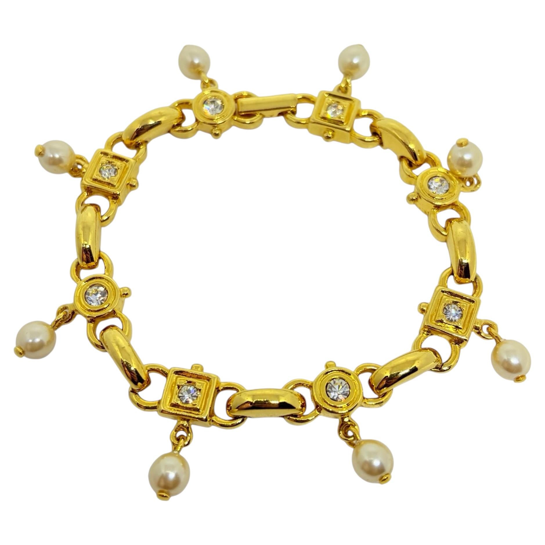 JOAN RIVERS signed vintage gold plated crystals faux pearls designer bracelet
