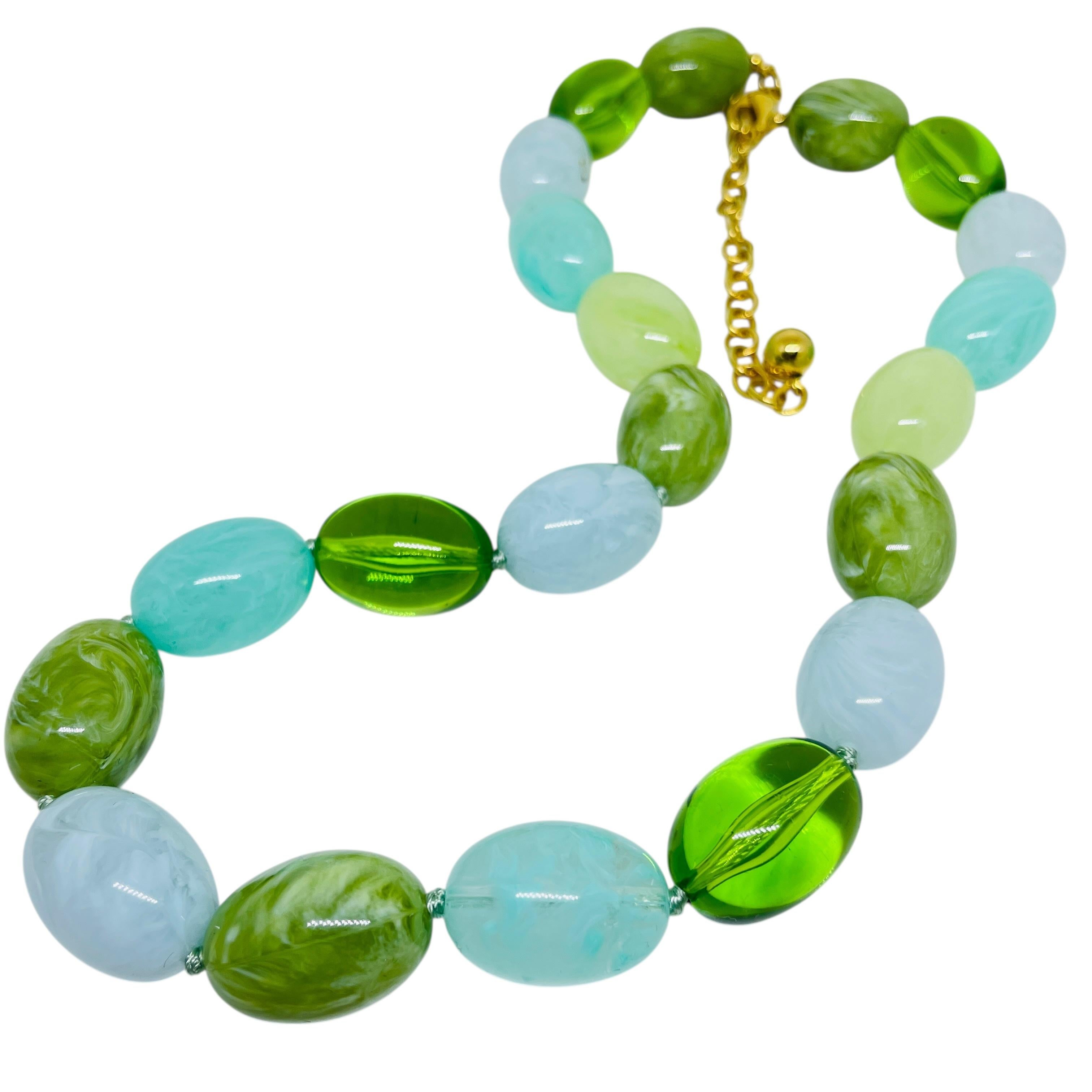 JOAN RIVERS signiert Vintage Gold Ton Harz blau grün Perlen Designer Halskette im Angebot 3