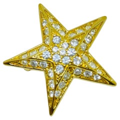 JOAN RIVERS signed vintage gold tone rhinestones star designer brooch