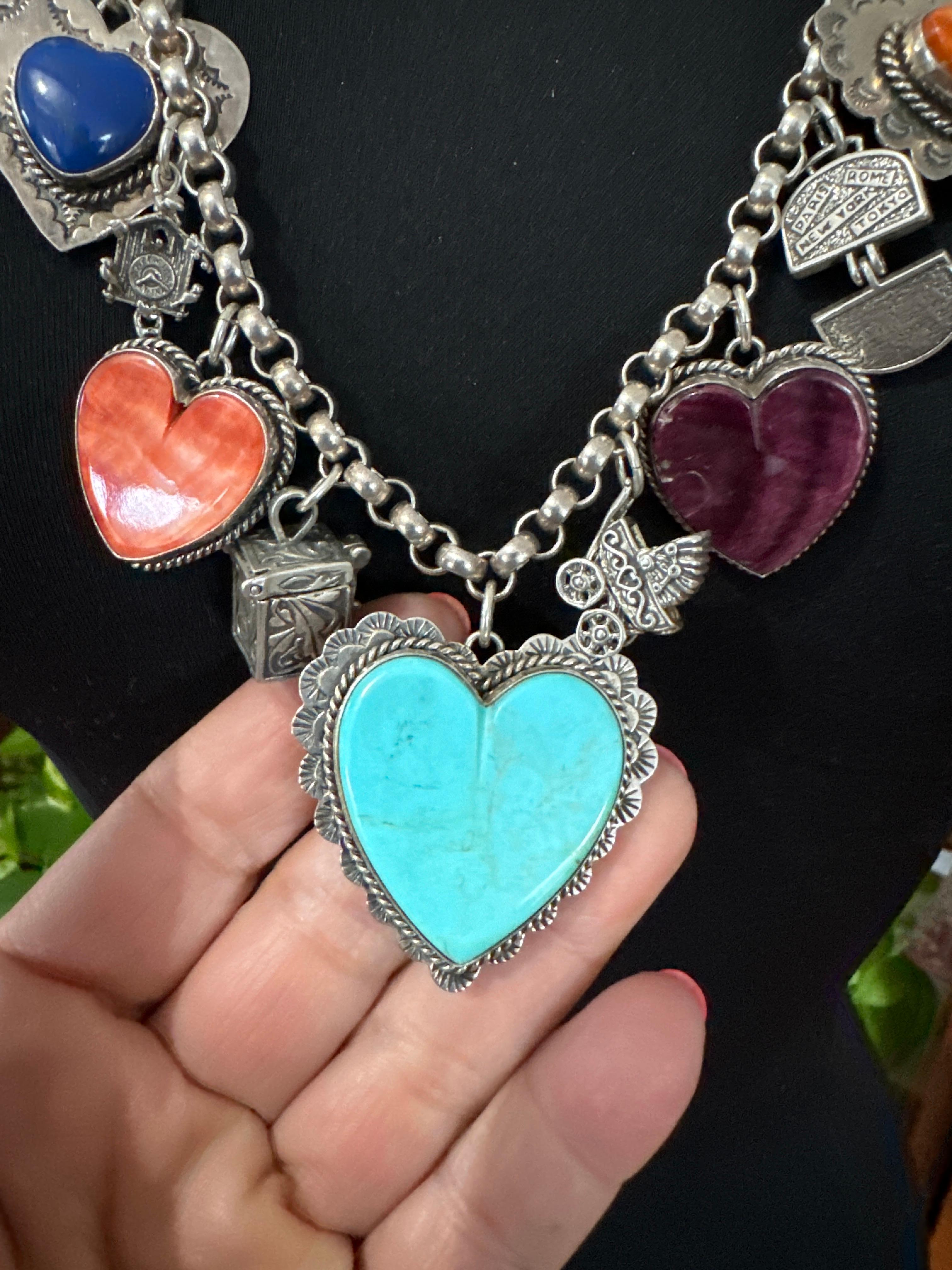 Joan Slifka Collar Encanto Corazón Multipiedra Doble Cara Plata de Ley en Bueno estado para la venta en Wallkill, NY