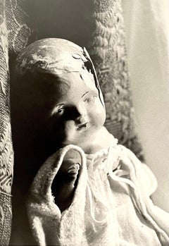 Fotografia vintage alla gelatina d'argento Foto d'arte surrealista di bambole, fotografo jazz