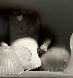 Fotografia vintage alla gelatina d'argento Foto d'arte surrealista di bambole, fotografo jazz