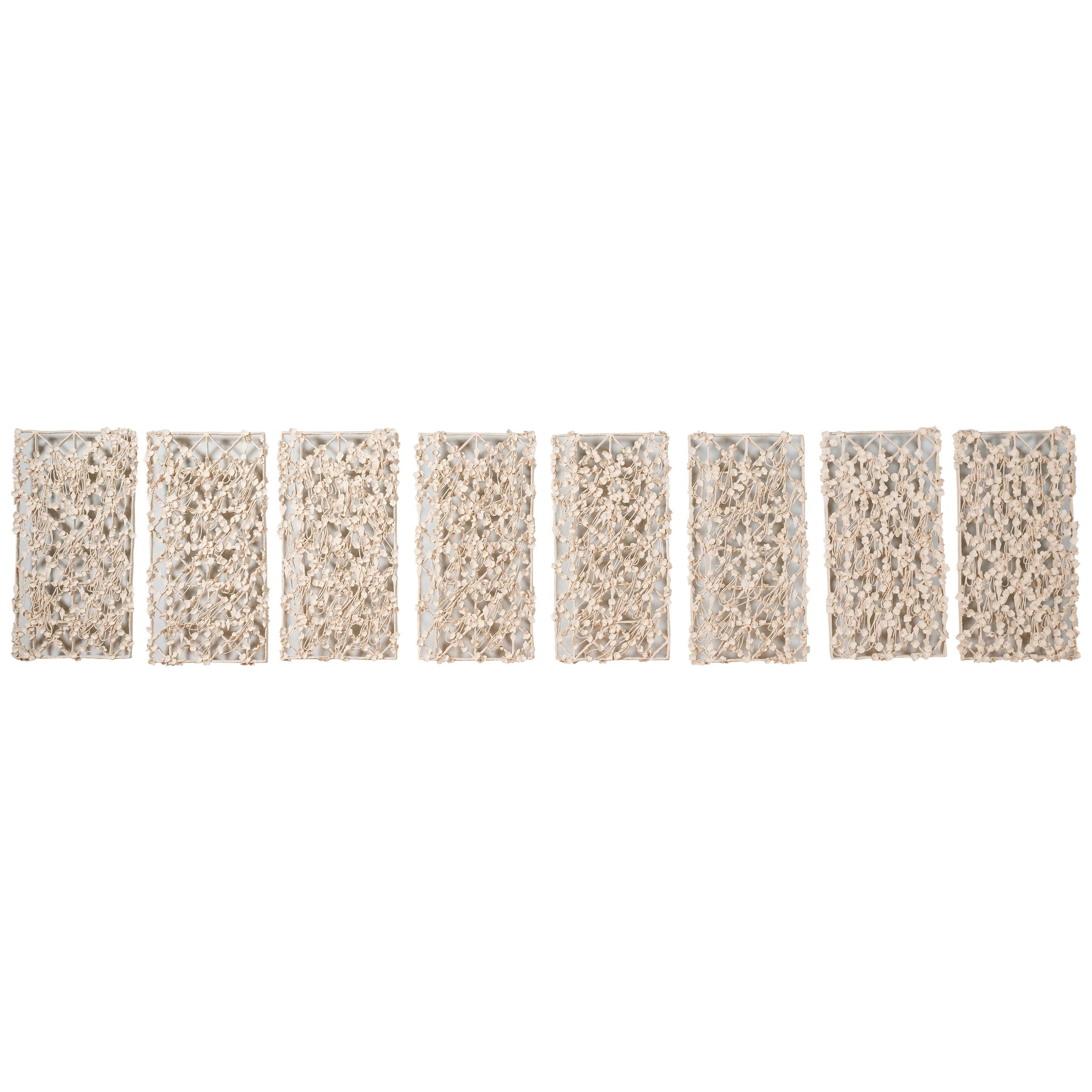 Joanna Poag Binding Time (Struttura a reticolo con Quatrefoil) Sculture su pannello a parete