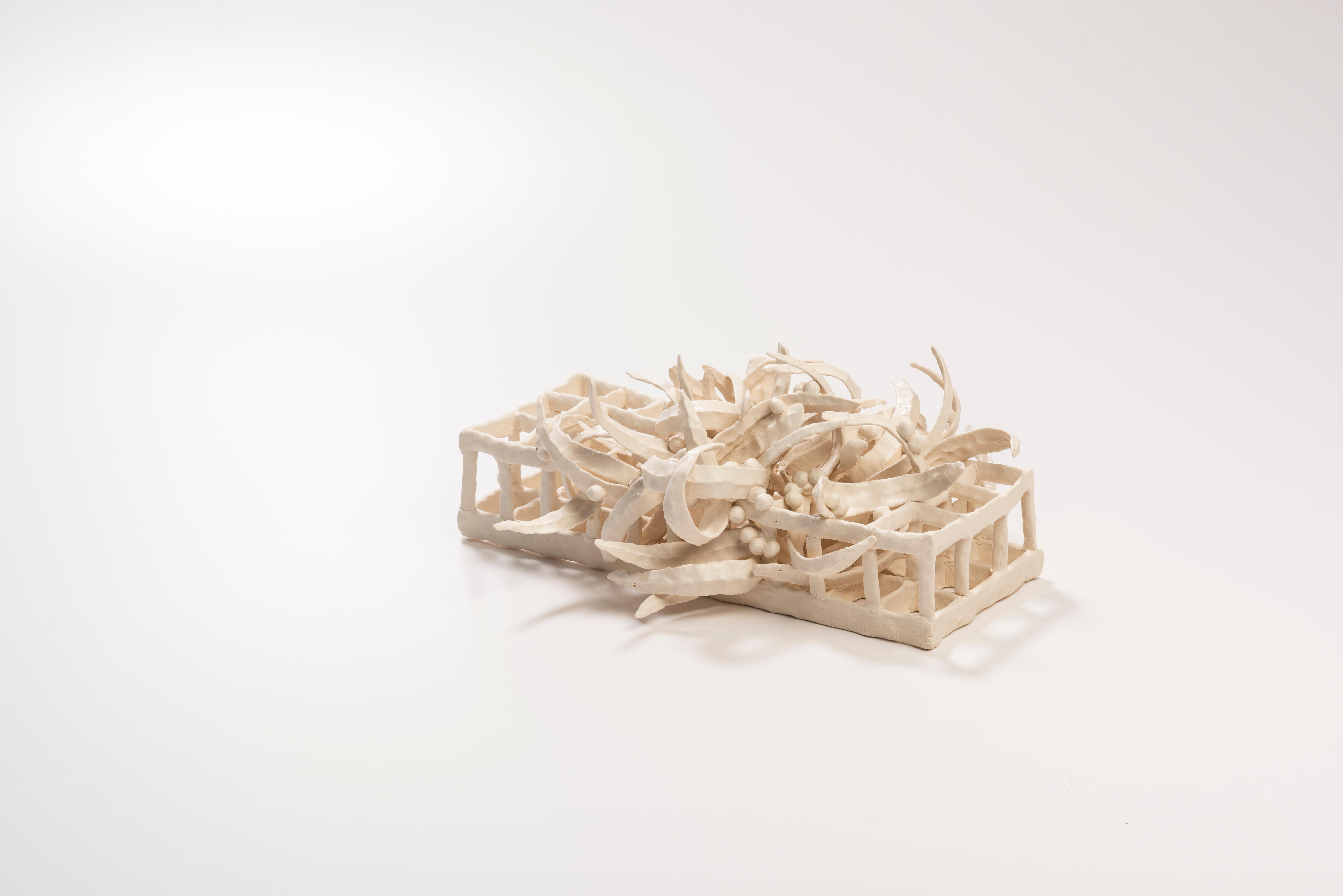 Organique Sculpture « Binding Time » en céramique de Joanna Poag, 2019 en vente