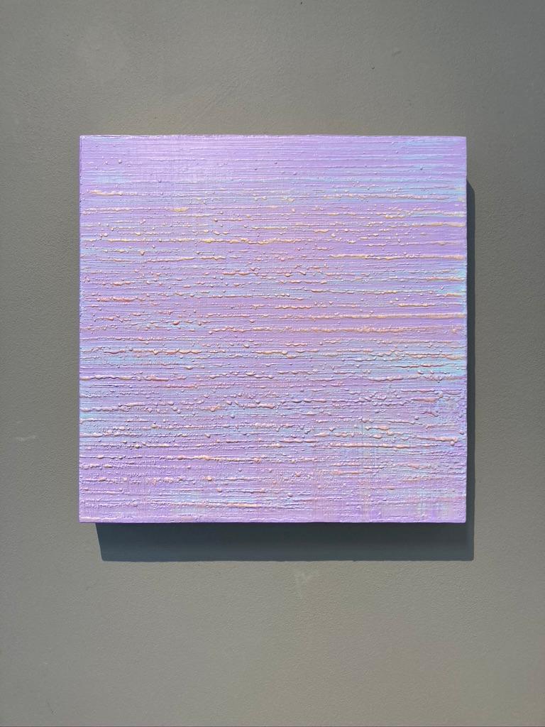 Via della Seta 259, Pittura astratta ad encausto Lilla, Porpora e Blu cielo - Painting di Joanne Mattera