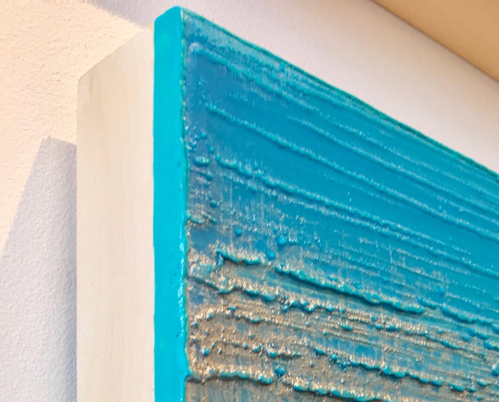 Ruta de la Seda 415 - Pintura encáustica cuadrada azul brillante plateado metálico, 2018 - Abstract Painting Gris de Joanne Mattera
