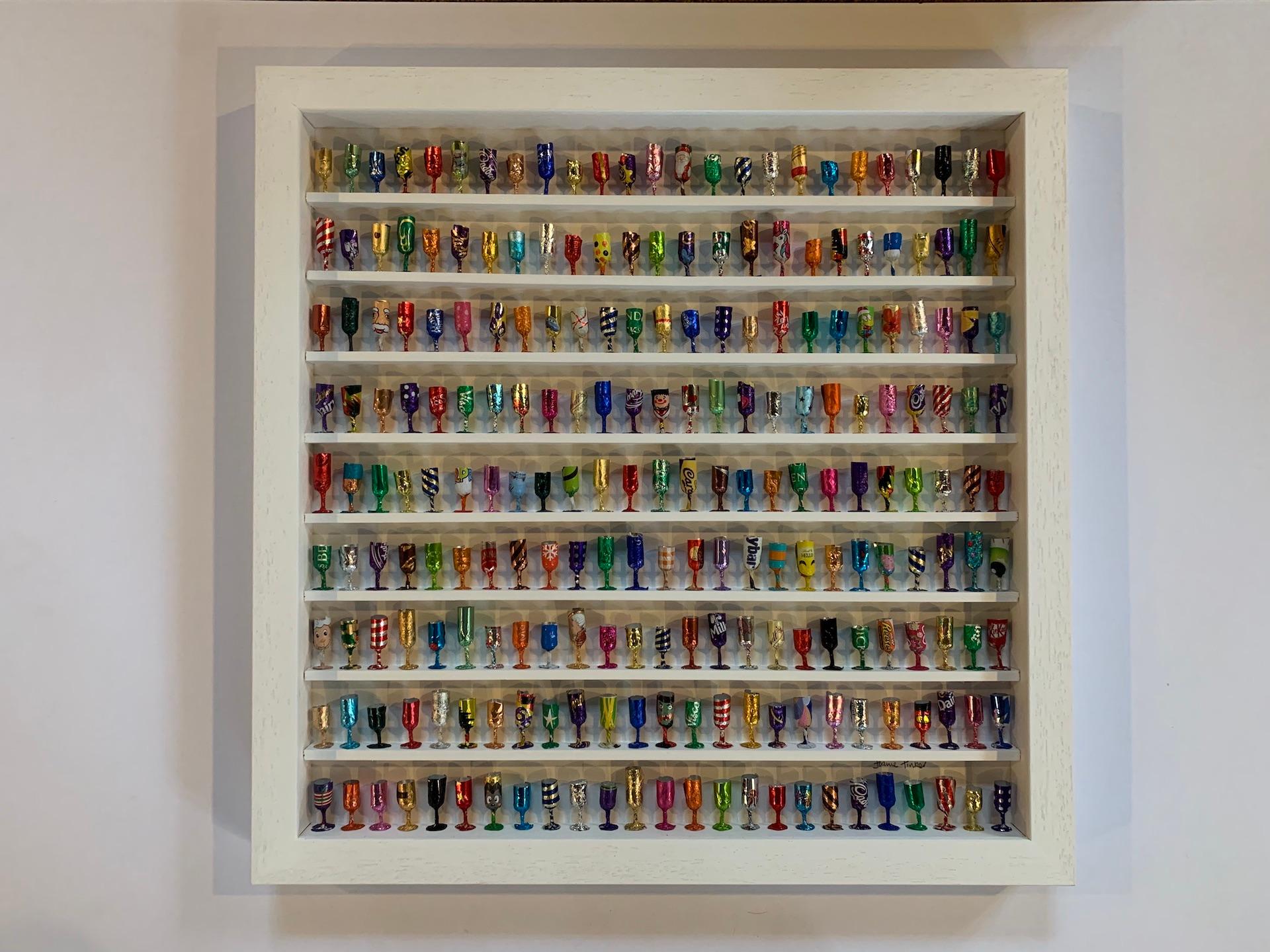 Copas VIII, Joanne Tinker, Escultura mural original, Envoltorios de caramelos, Colorido en venta 1