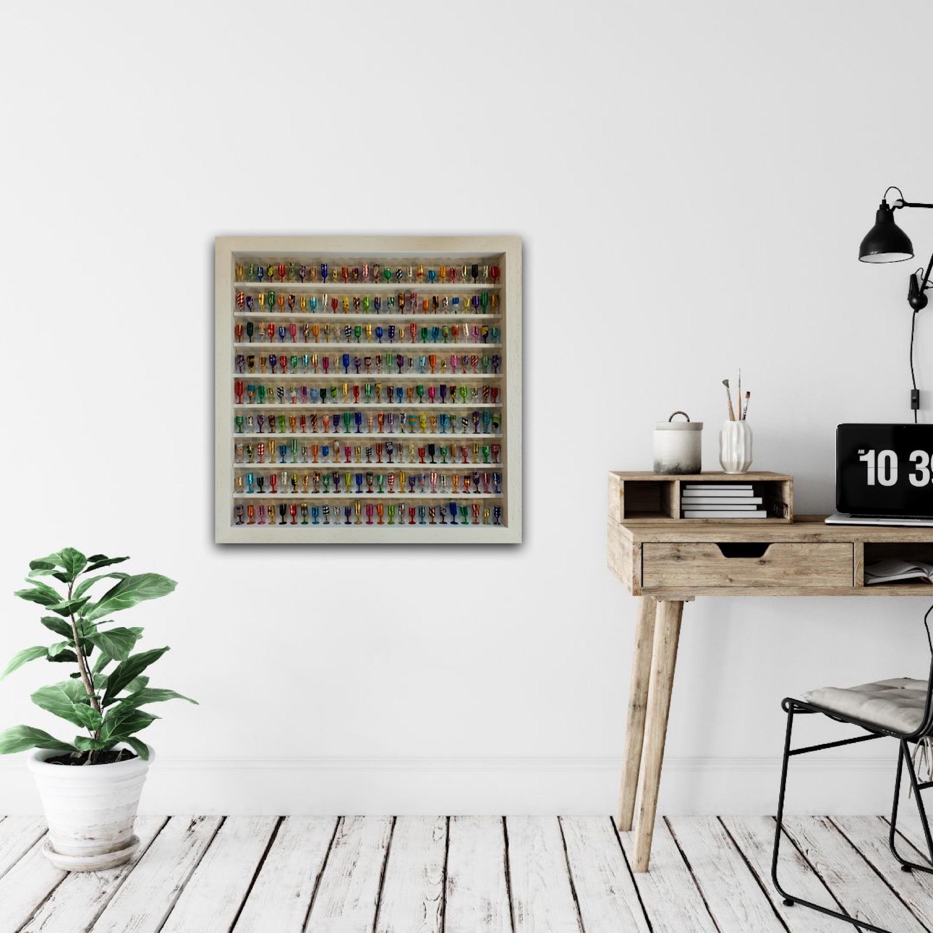 Copas VIII, Joanne Tinker, Escultura mural original, Envoltorios de caramelos, Colorido en venta 4