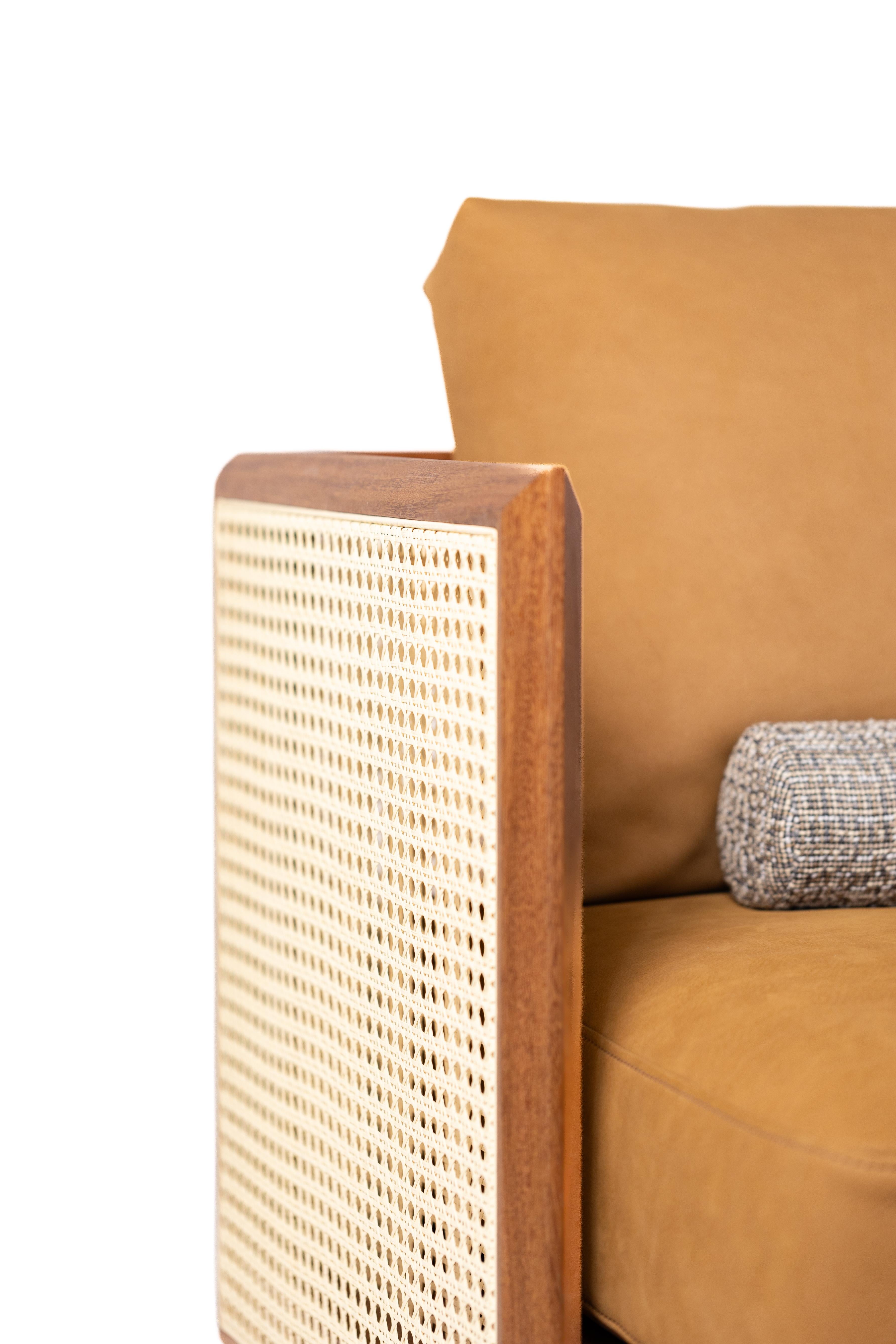 Cuir Fauteuil Joaquim par Bruno de Carvalho - Wood Wood, Cotton Weave & Swivel Base en vente