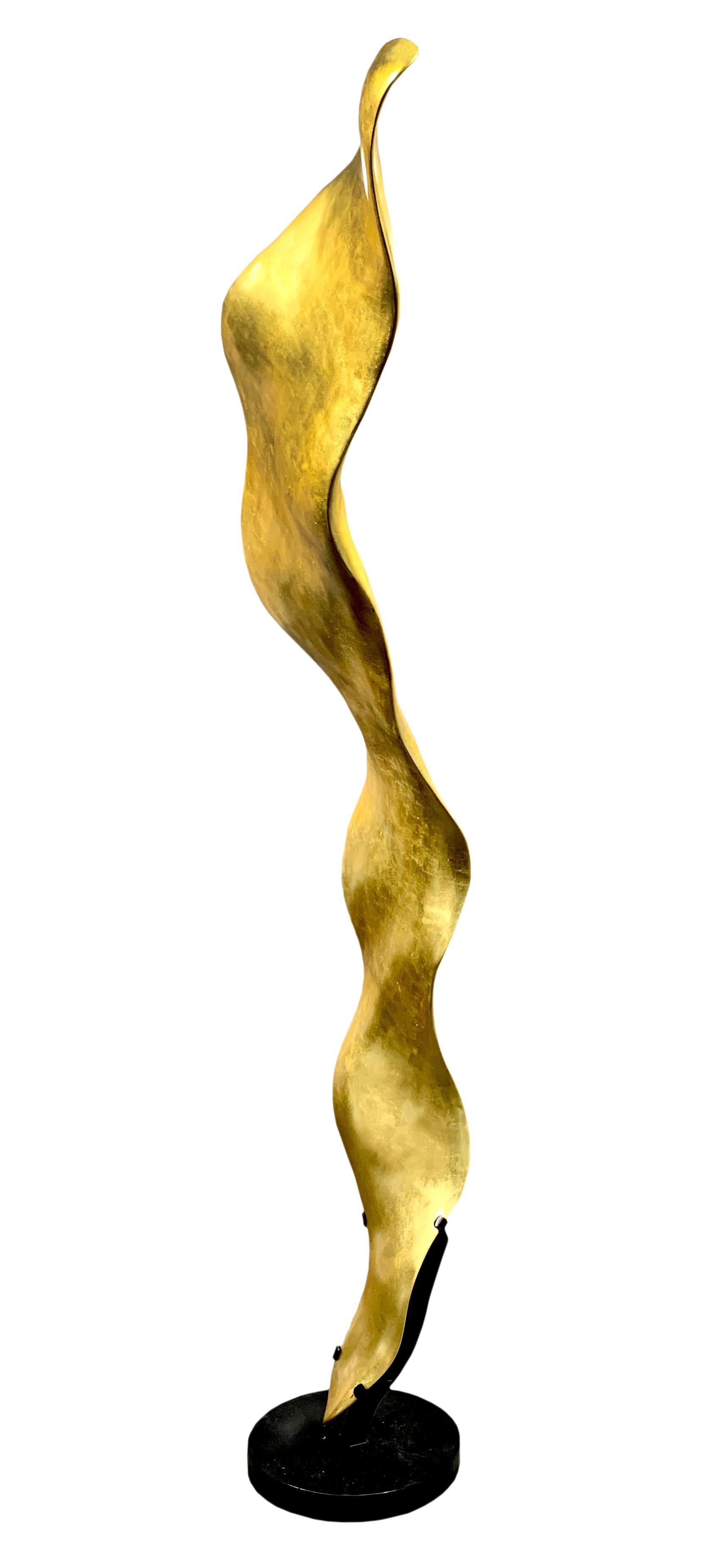 Golden Flame - 21e siècle, Contemporain, Sculpture abstraite, Roots, Feuille d'or en vente 5