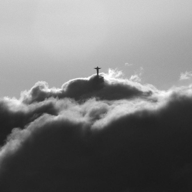 Joaquim Nabuco Black and White Photograph - Rio sem cor #24, Geometria Carioca series, Christ the Redeemer