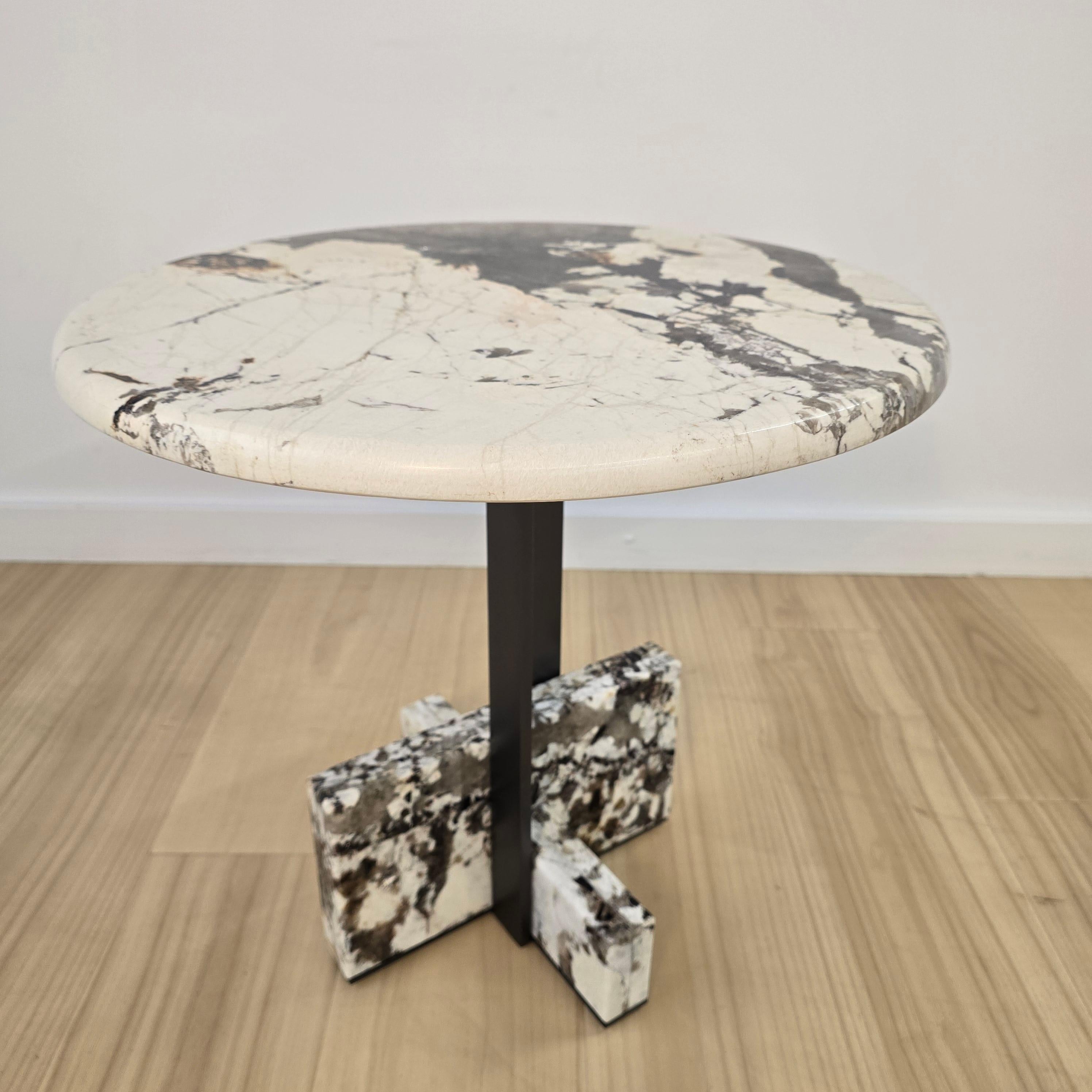 Joaquim Side Table by Tacchini
Designed by Giorgio Bonaguro
The Joaquim side tables are inspired by the softness of Brazilian design from the 1940s to the 1960s, from which they also take the fundamental principles of eco-sustainability and creative