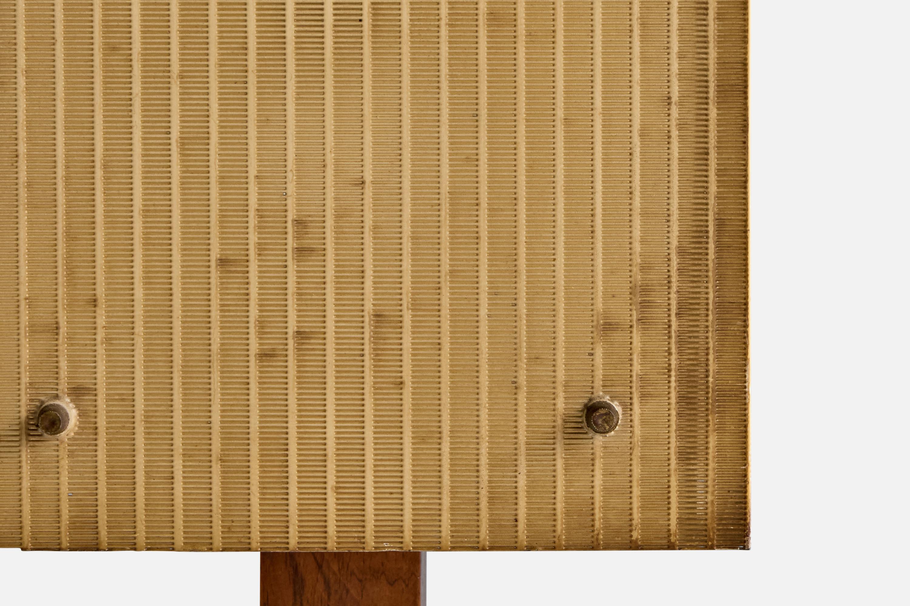 Joaquim Tenreiro Atribución, Lámpara de pie, Madera, Metal, Acrílico, Brasil, 1960 mediados del siglo XX en venta