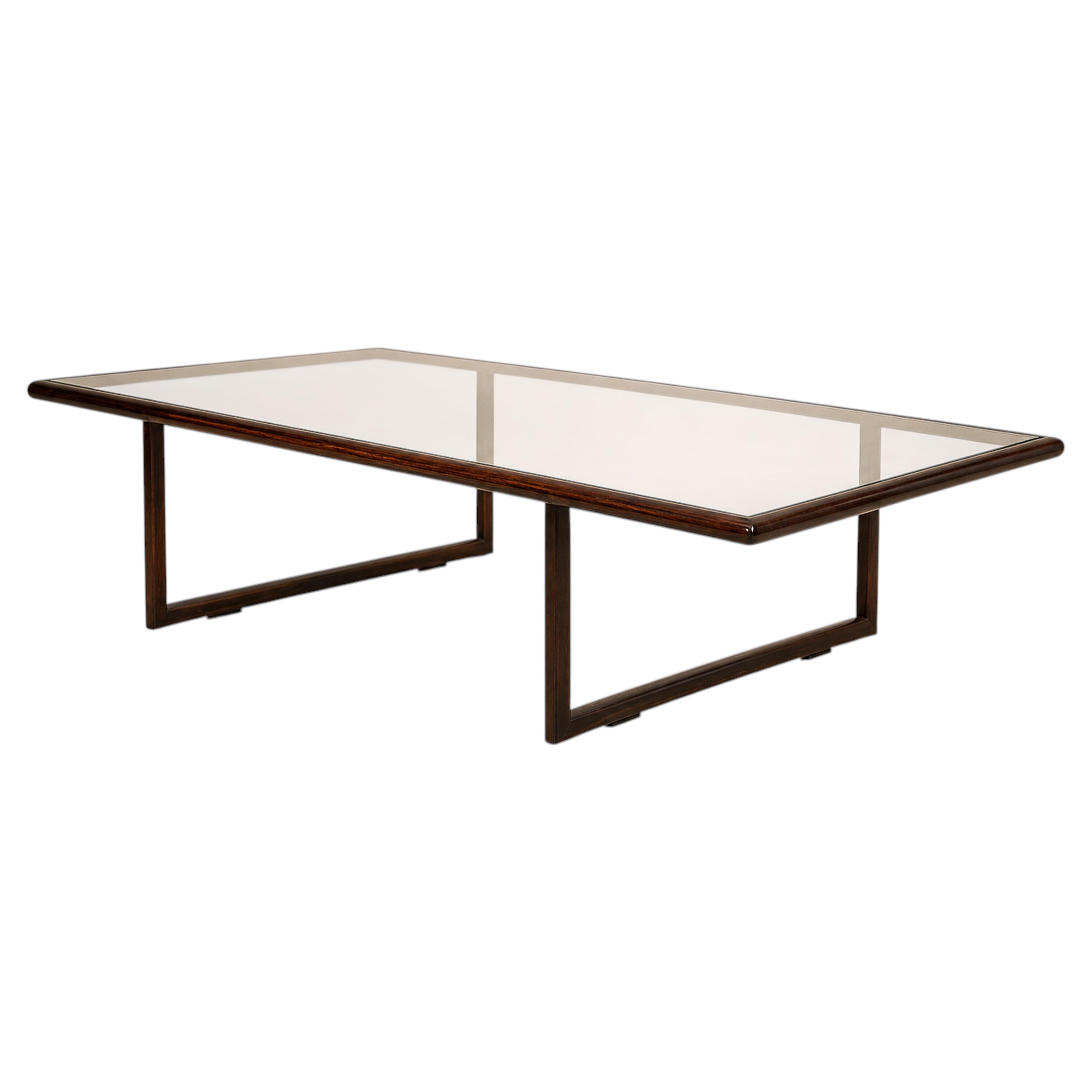 Mesa de centro de Joaquim Tenreiro en palisandro brasileño y cristal, Brasil, década de 1960