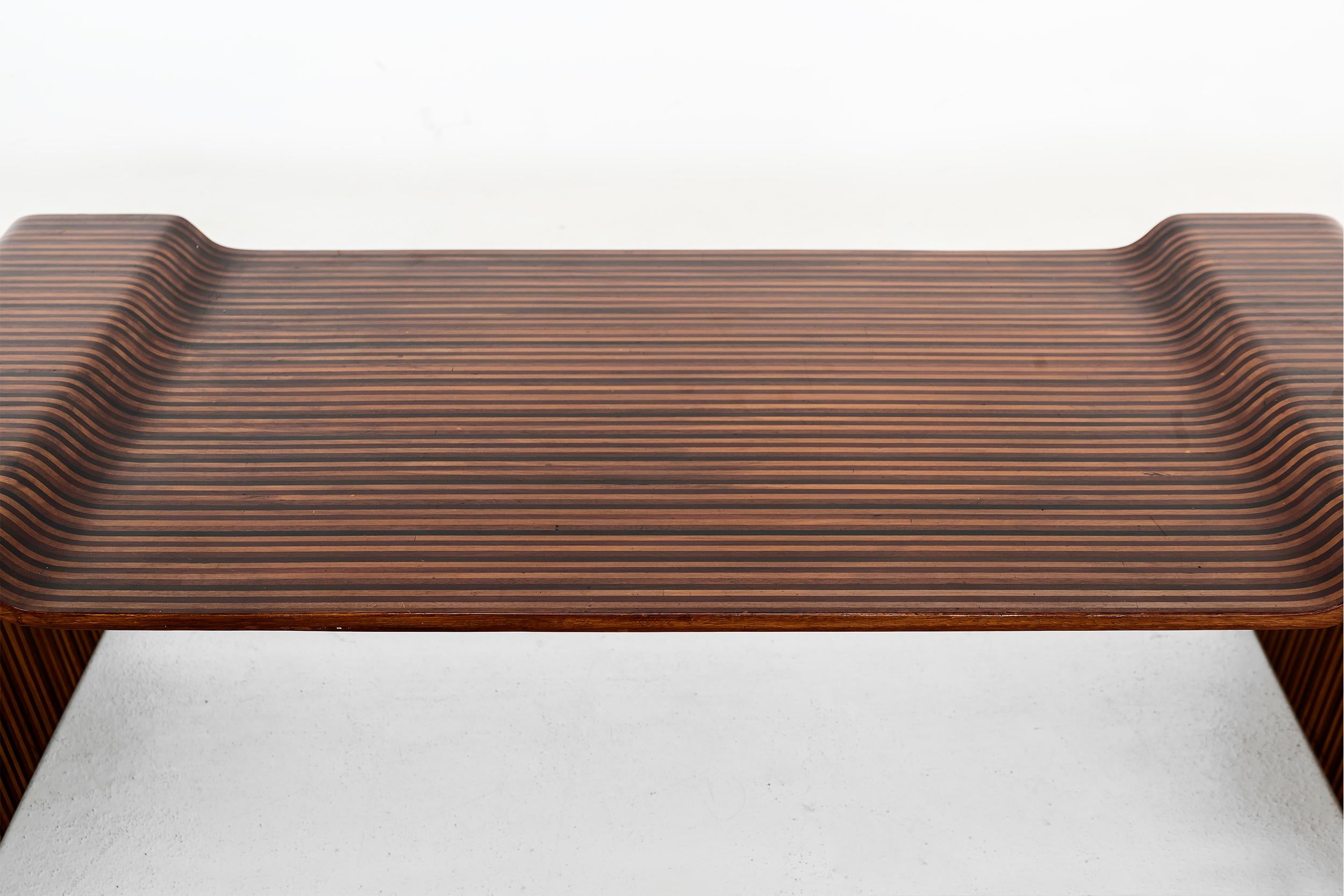 Tavolino con cinque Wood di Joaquim Tenreiro, Brasile, 1950 in vendita 2