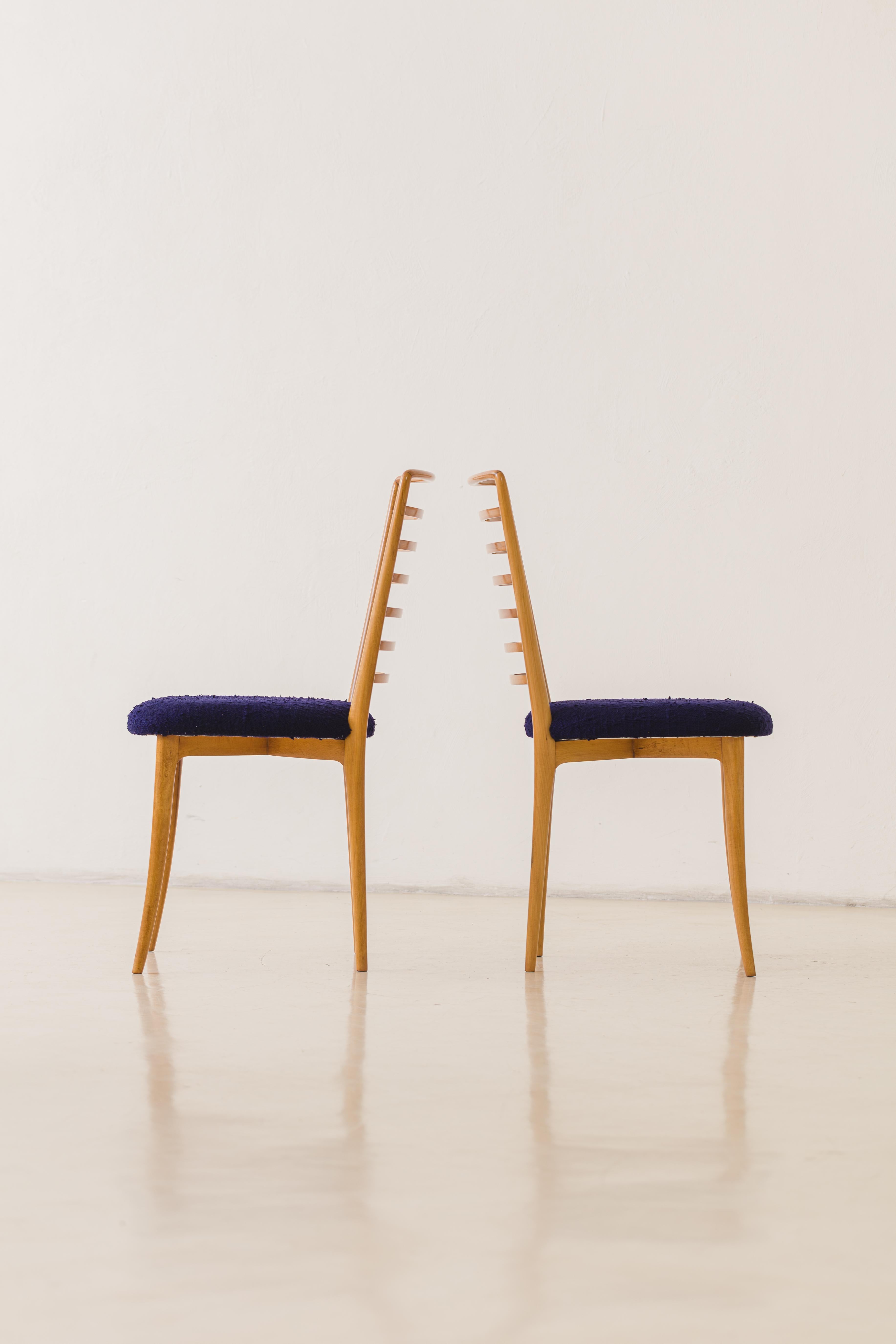 Joaquim Tenreiro Dining Chairs, Solid Wood and Fabric, MidCentury, Brazil, 1950s For Sale 2