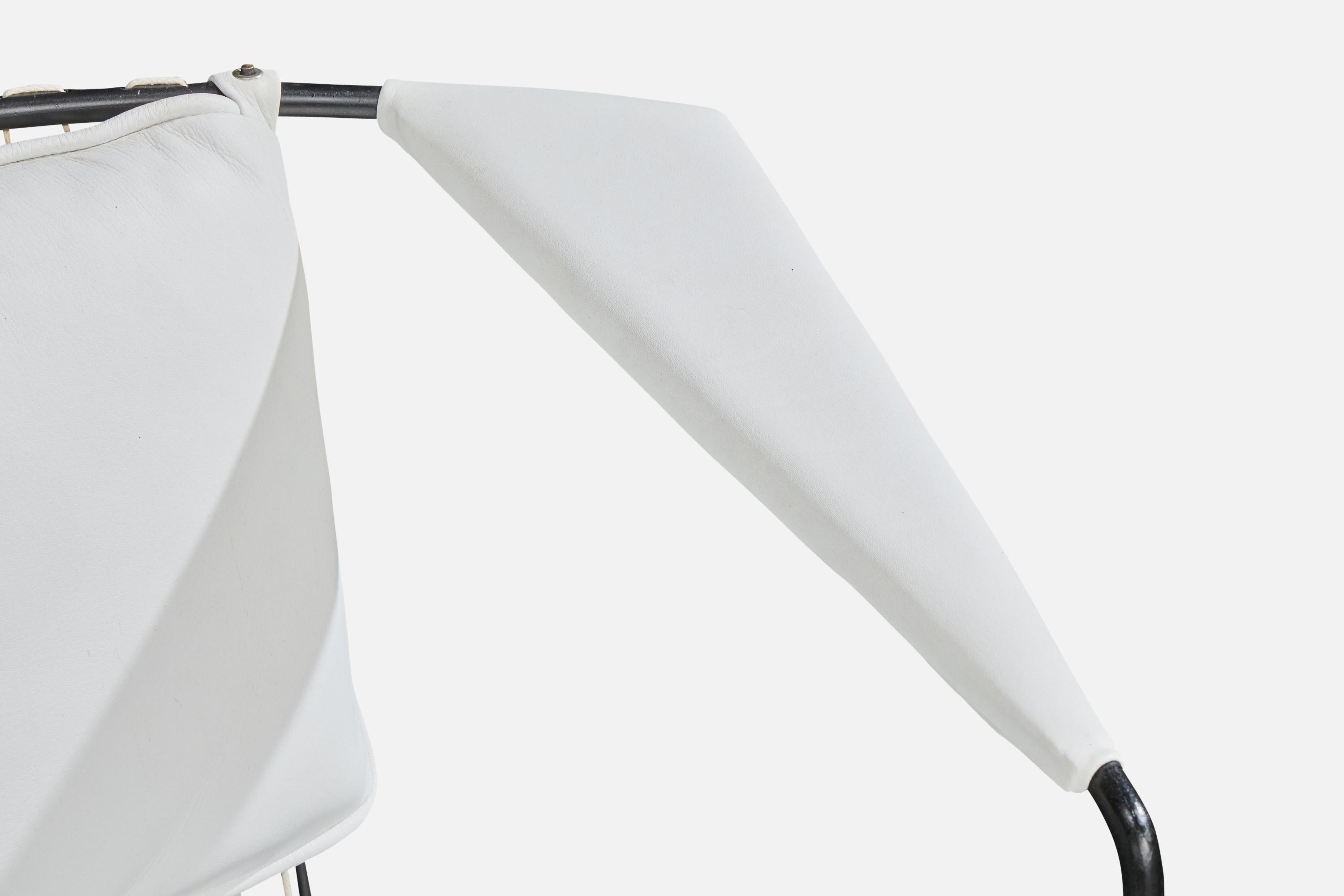 Joaquim Tenreiro, Lounge-Stühle, Eisen, Vinyl, Corde, Brasilien, 1950er Jahre im Angebot 3