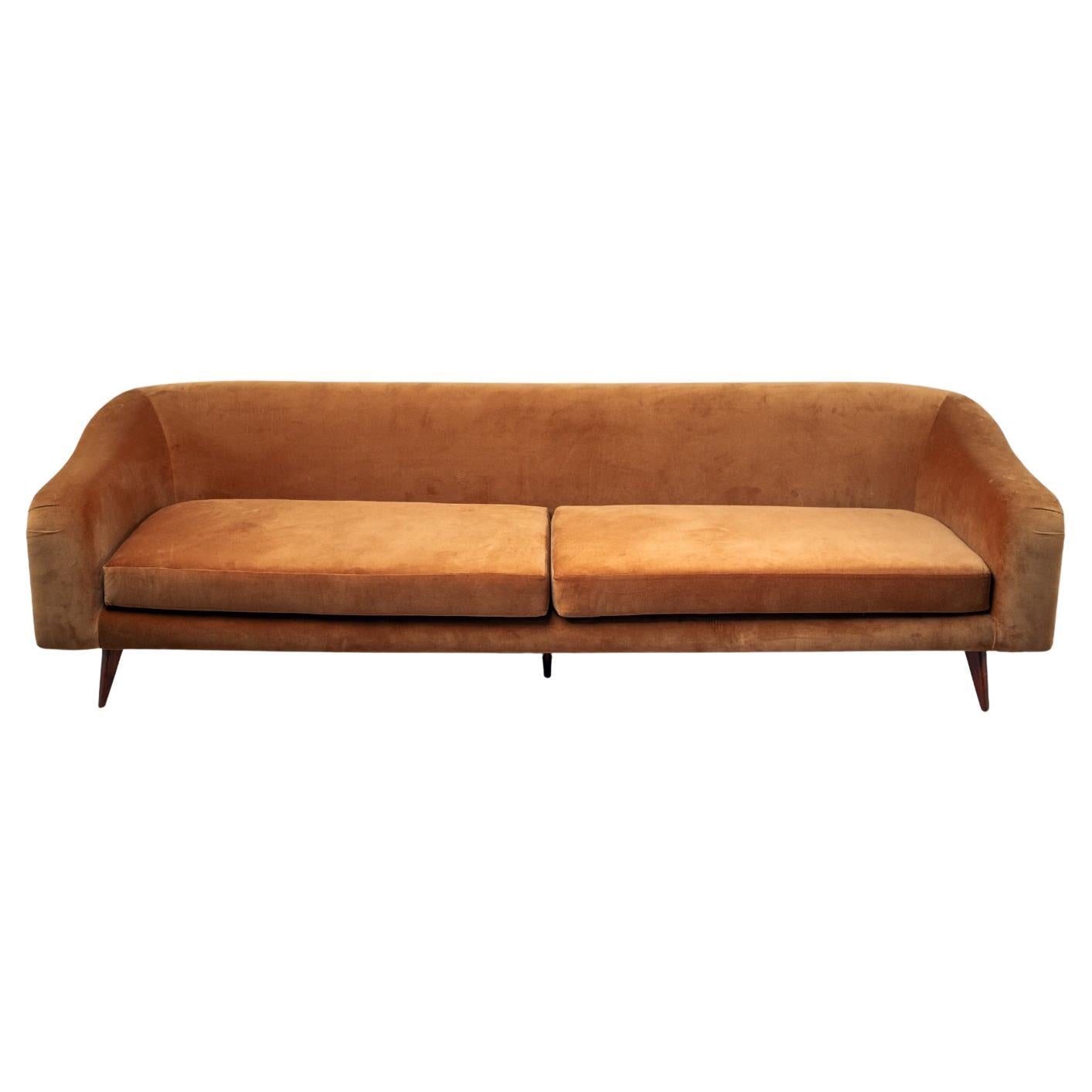 Joaquim Tenreiro Vintage 'Curva' Sofa 1960s Brazil Velvet For Sale
