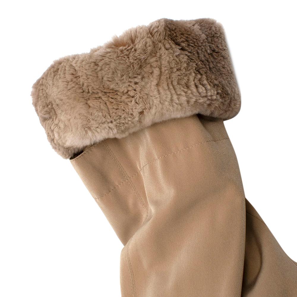 Women's or Men's Jobis Beige Fur Inner-Lined Longline Coat - Size US 6 For Sale