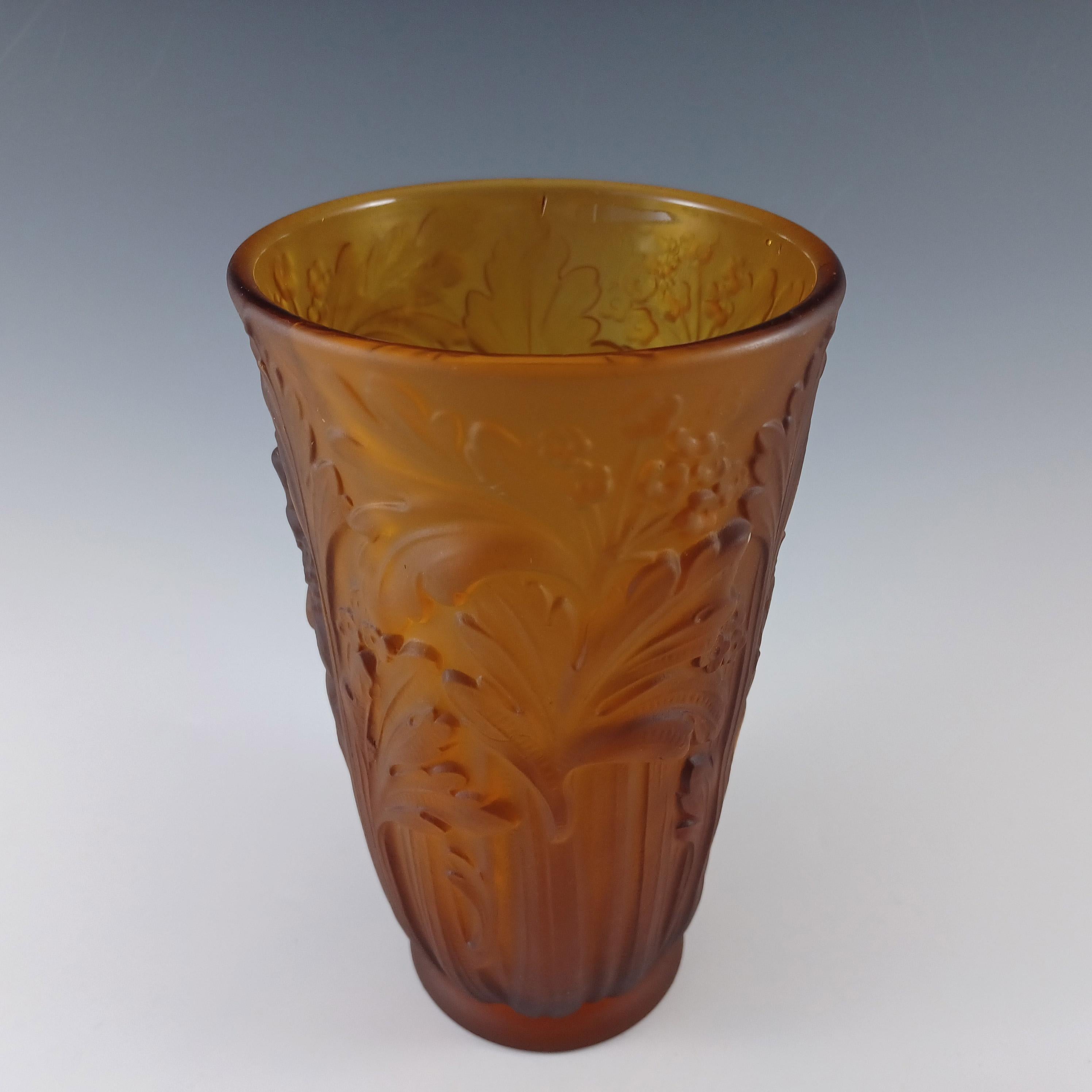 Jobling #11800 1930er Jahre Bernstein Art Deco Glas Celery Vase (Art déco) im Angebot