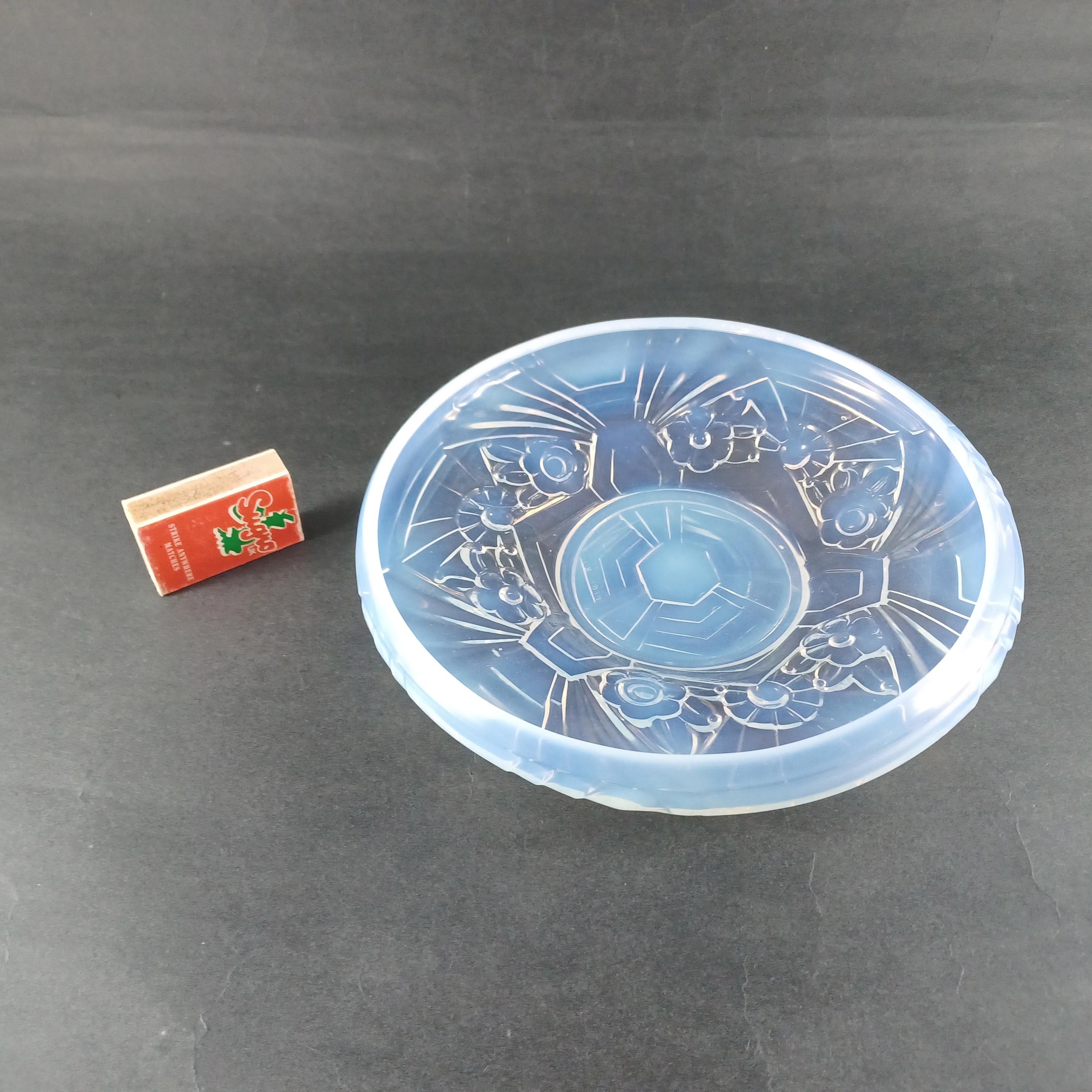 Bol à fleurs Art Déco Jobling #6000 en verre opalin / opalescent en vente 3