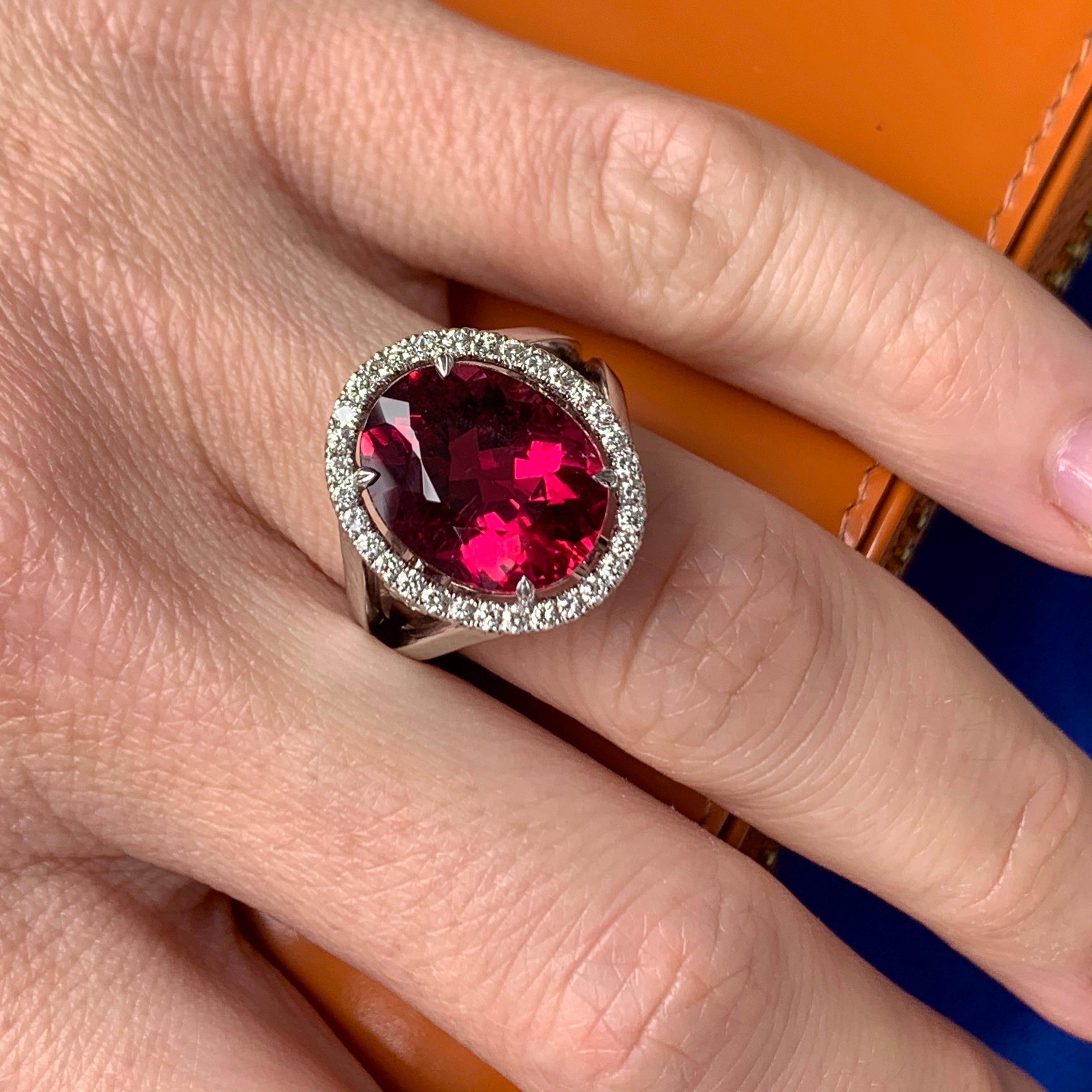 Jochen Leën 8.4 Carat Rubellite and Diamond Cocktail Ring In New Condition In Antwerp, BE