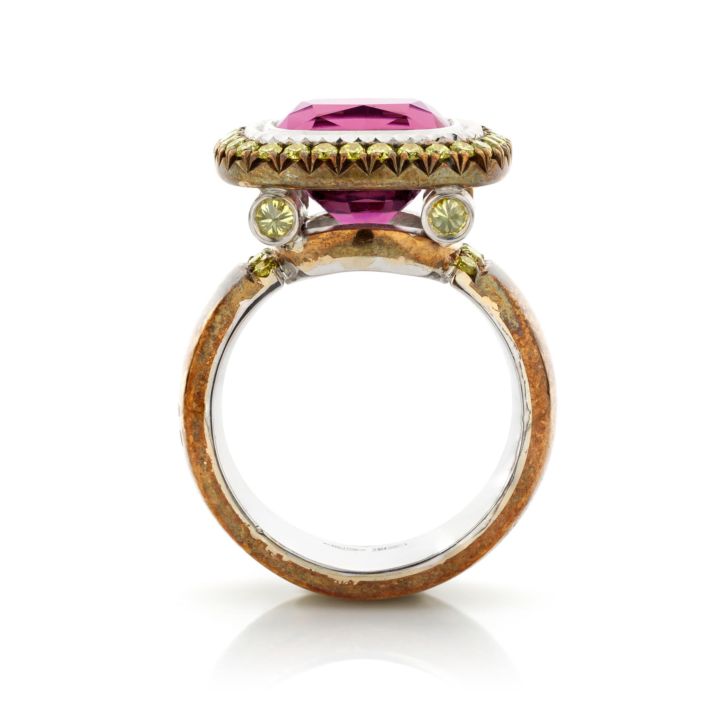 Jochen Leën Pink Tourmaline and Fancy Green Diamond Bronze & Gold Cocktail Ring In New Condition In Antwerp, BE