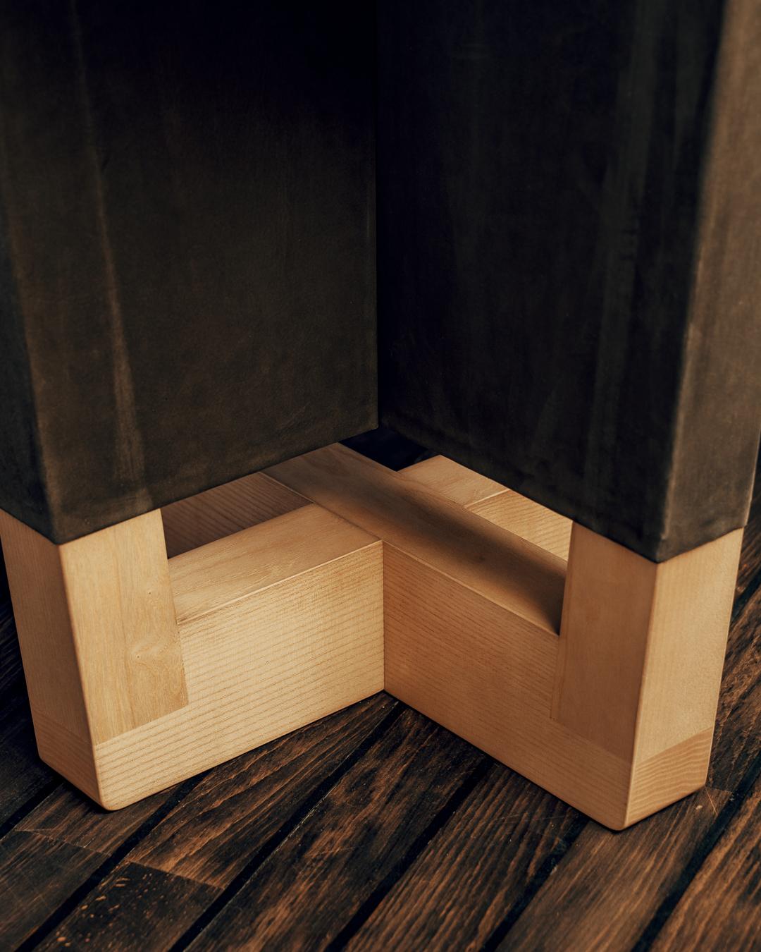 Brushed Jodhpur Pedestal Table by Charlotte Besson-Oberlin For Sale
