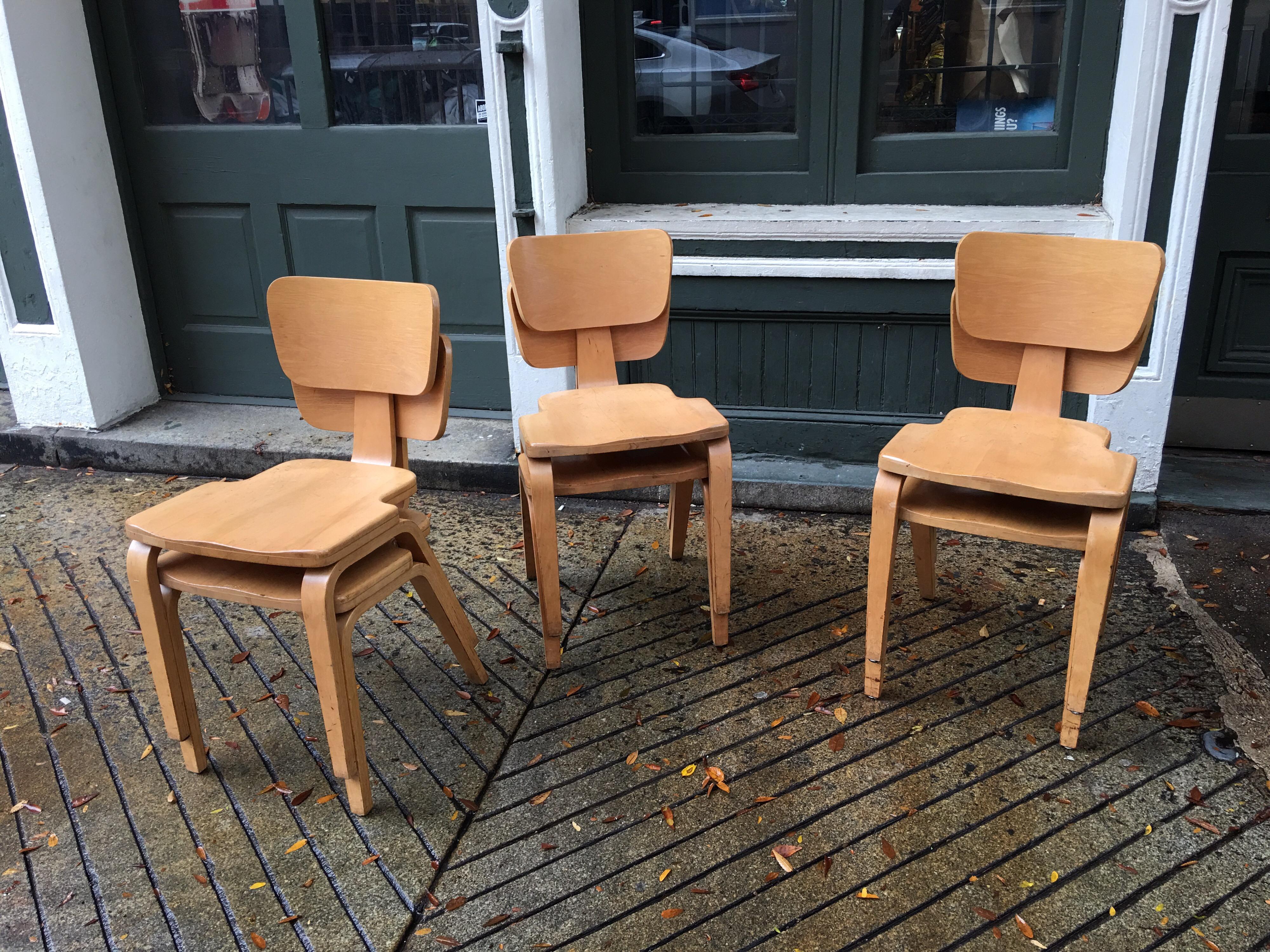 Nice very original set of 6 stacking Thonet chairs designed by Joe Atkinson from the late 1950s or early 1960s great design that chairs can stack in one column! Sturdy, very solid design. bentwood legs with solid maple seats.