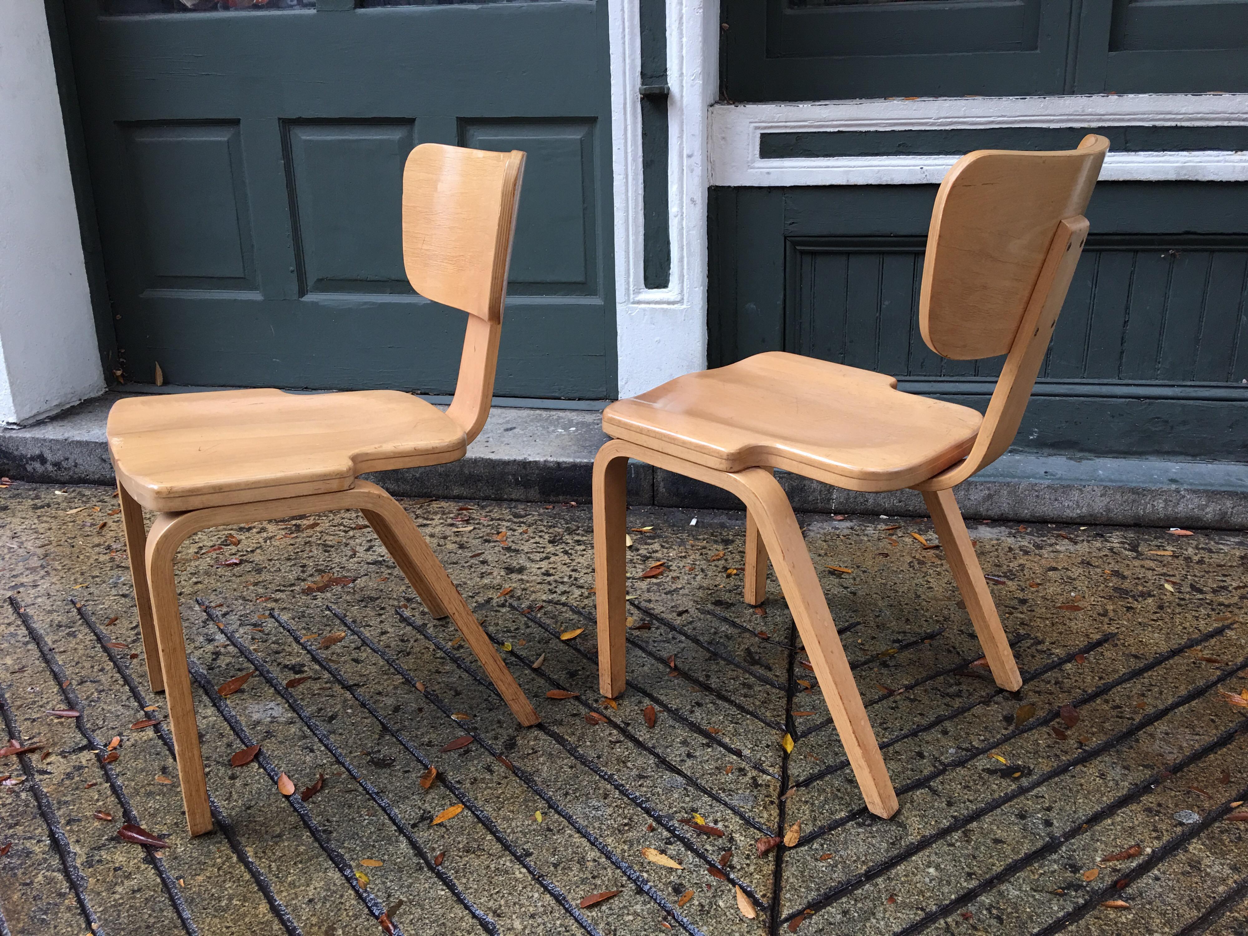 Joe Atkinson for Thonet Set of 6 Stacking Chairs In Good Condition In Philadelphia, PA