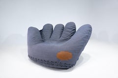 Sedia "Joe" Baseball Glove di De Pas, D'Urbino e Lomazzi per Poltronova