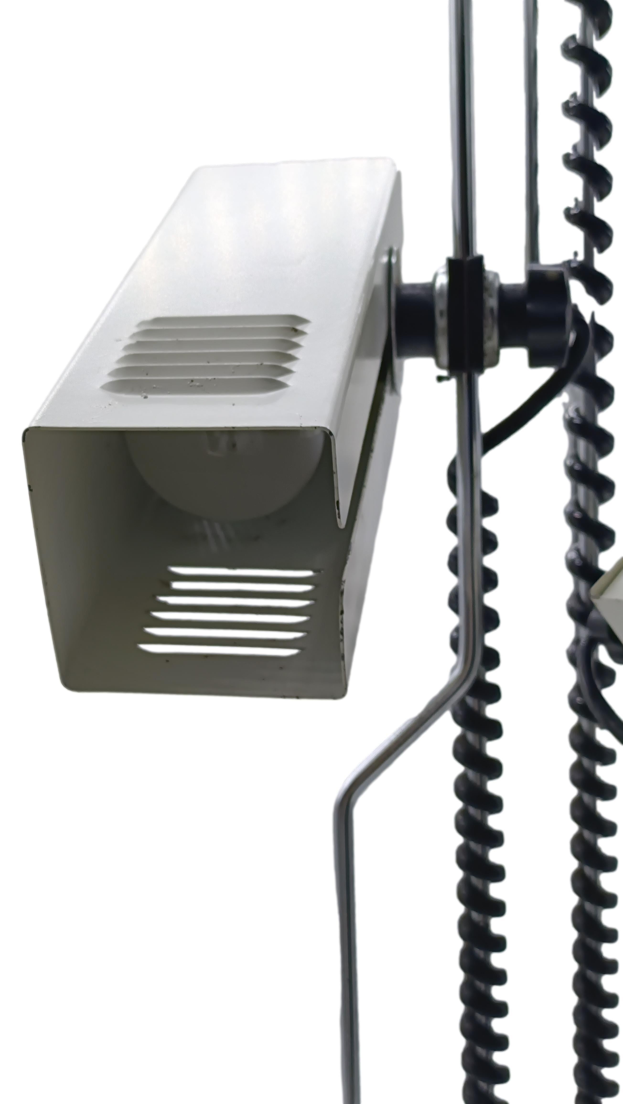 Italian Joe Colombo Attrib. Table Lamp with 3 Adjustable Lights, Italy 1970s For Sale