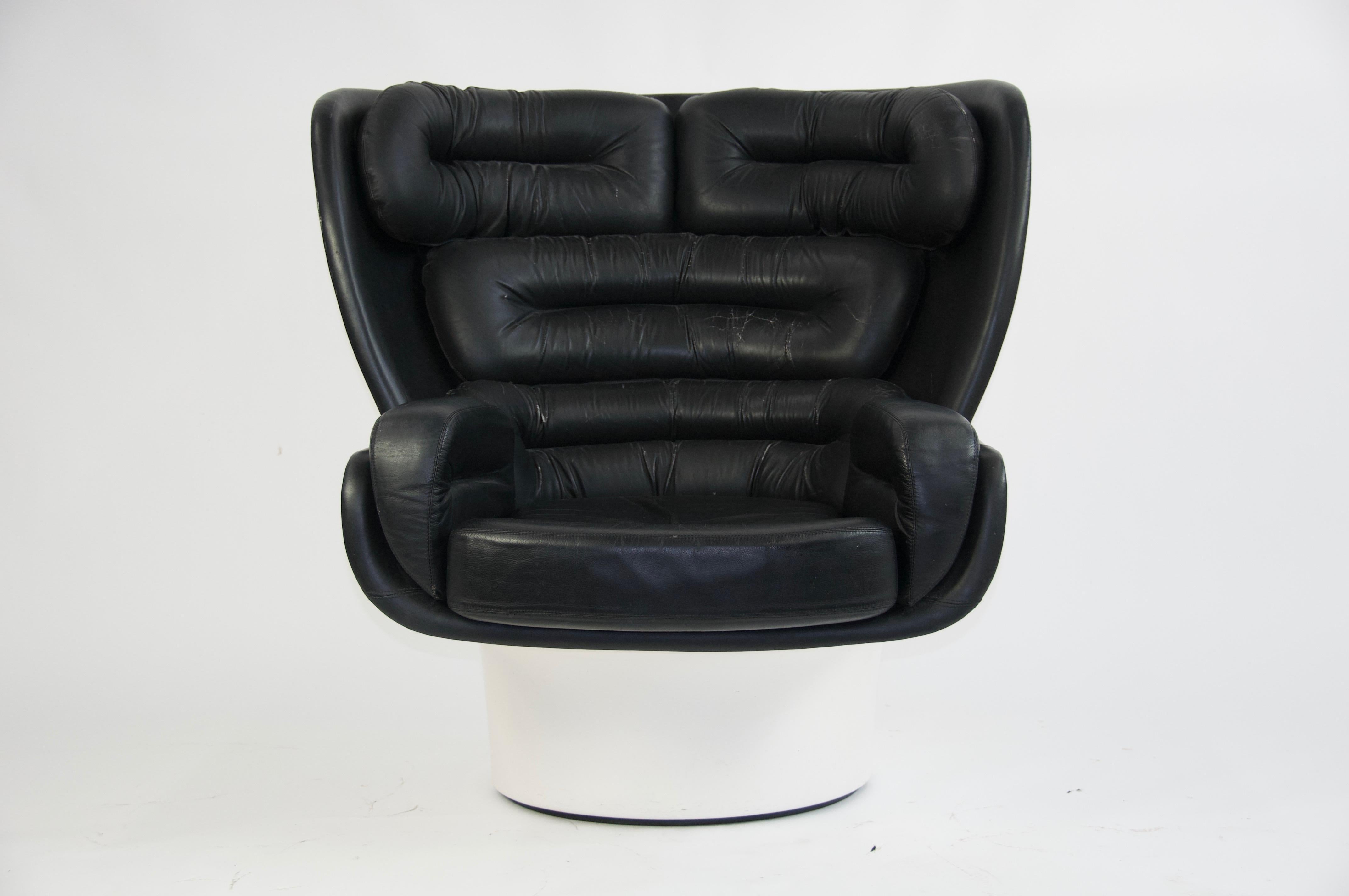 Mid-Century Modern Joe Colombo Black Leather Elda Chair For Sale