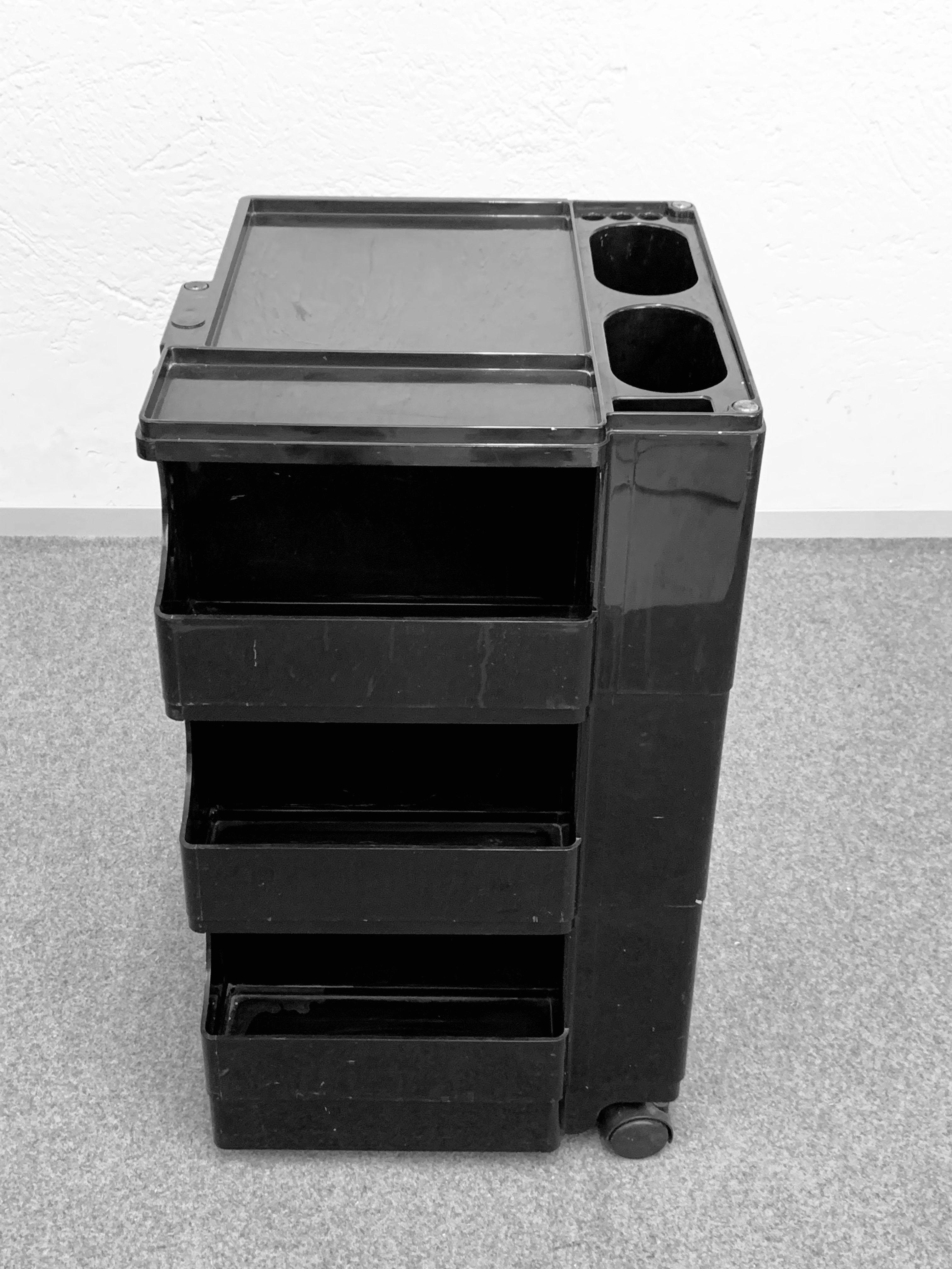 Joe Colombo ''Boby 3'' Italian Portable Storage System for Bieffeplast, 1960s For Sale 6