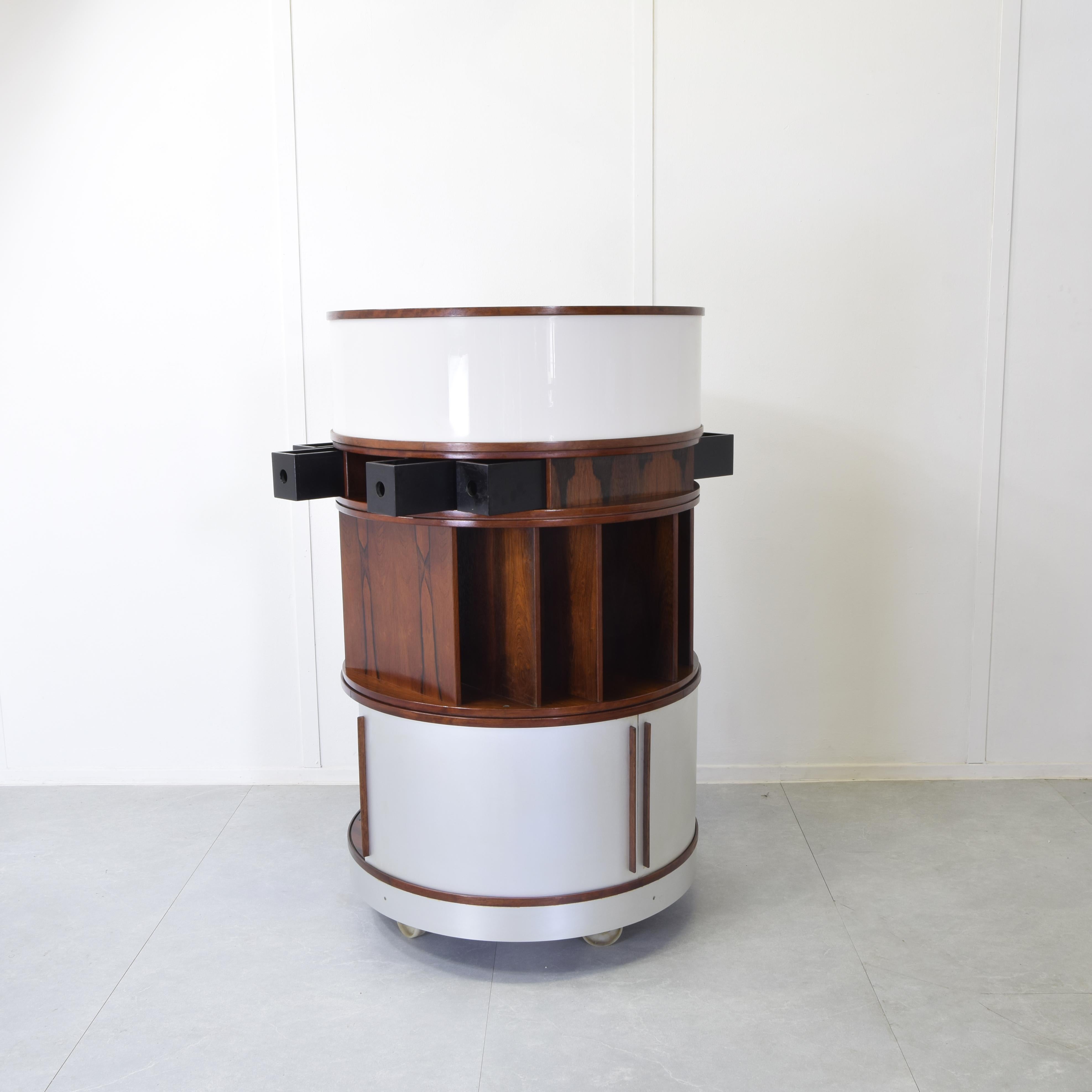 Joe Colombo cabinet mobile Combi center 1960s. in vendita 1