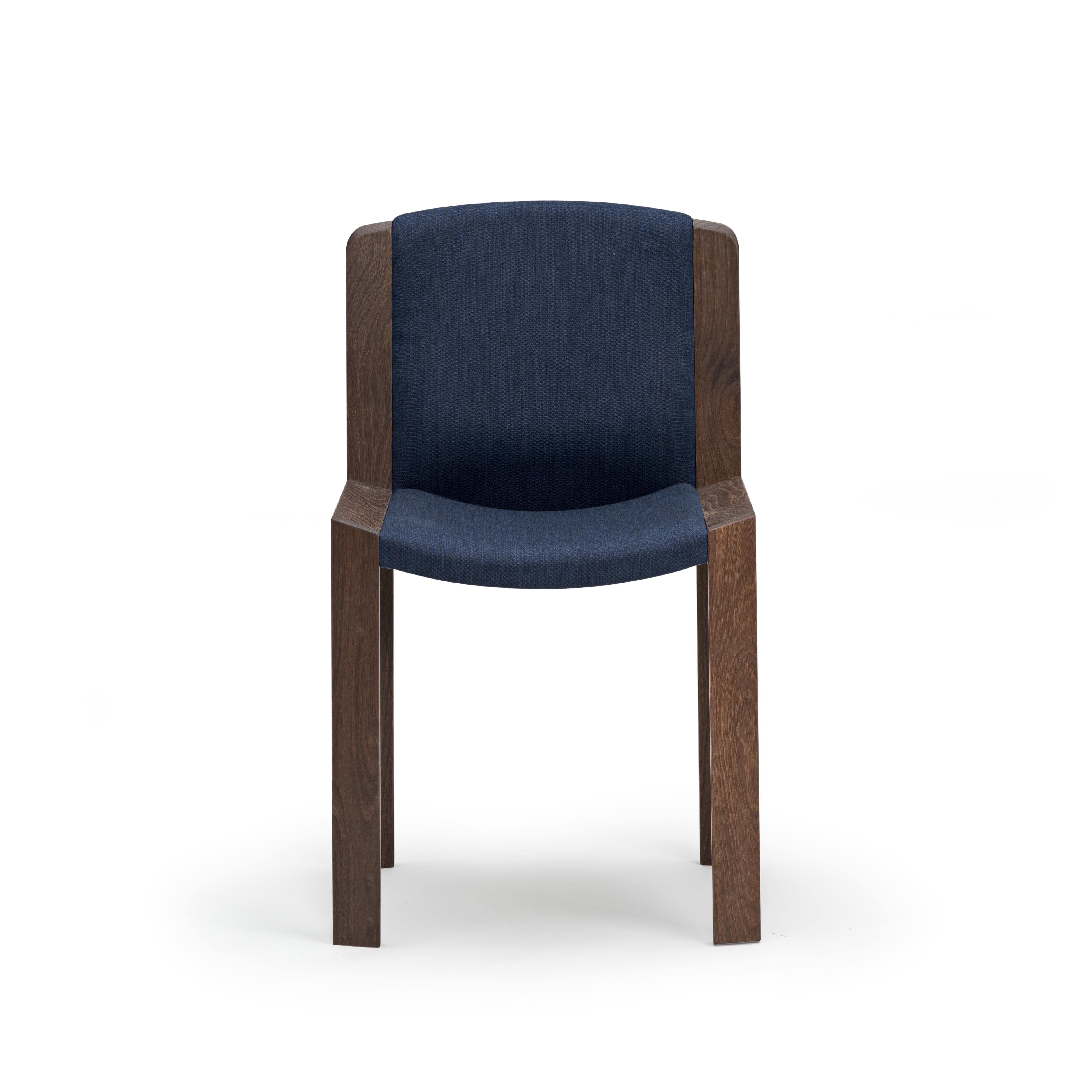 Joe Colombo Stuhl 300  für Karakter

Der von dem zukunftsorientierten italienischen Designer Joe Colombo entworfene Stuhl 300 ist ein wunderschönes Beispiel für sein funktionales Designverständnis. Sitz und Rückenlehne sind gepolstert und sanft