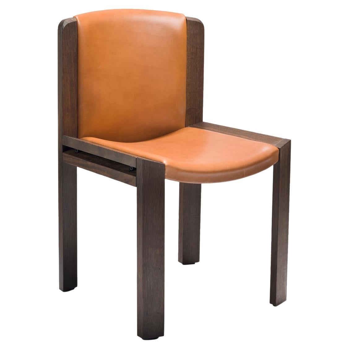 Chaise Joe Colombo ''Chair 300'' en bois et cuir Sørensen par Karakter en vente
