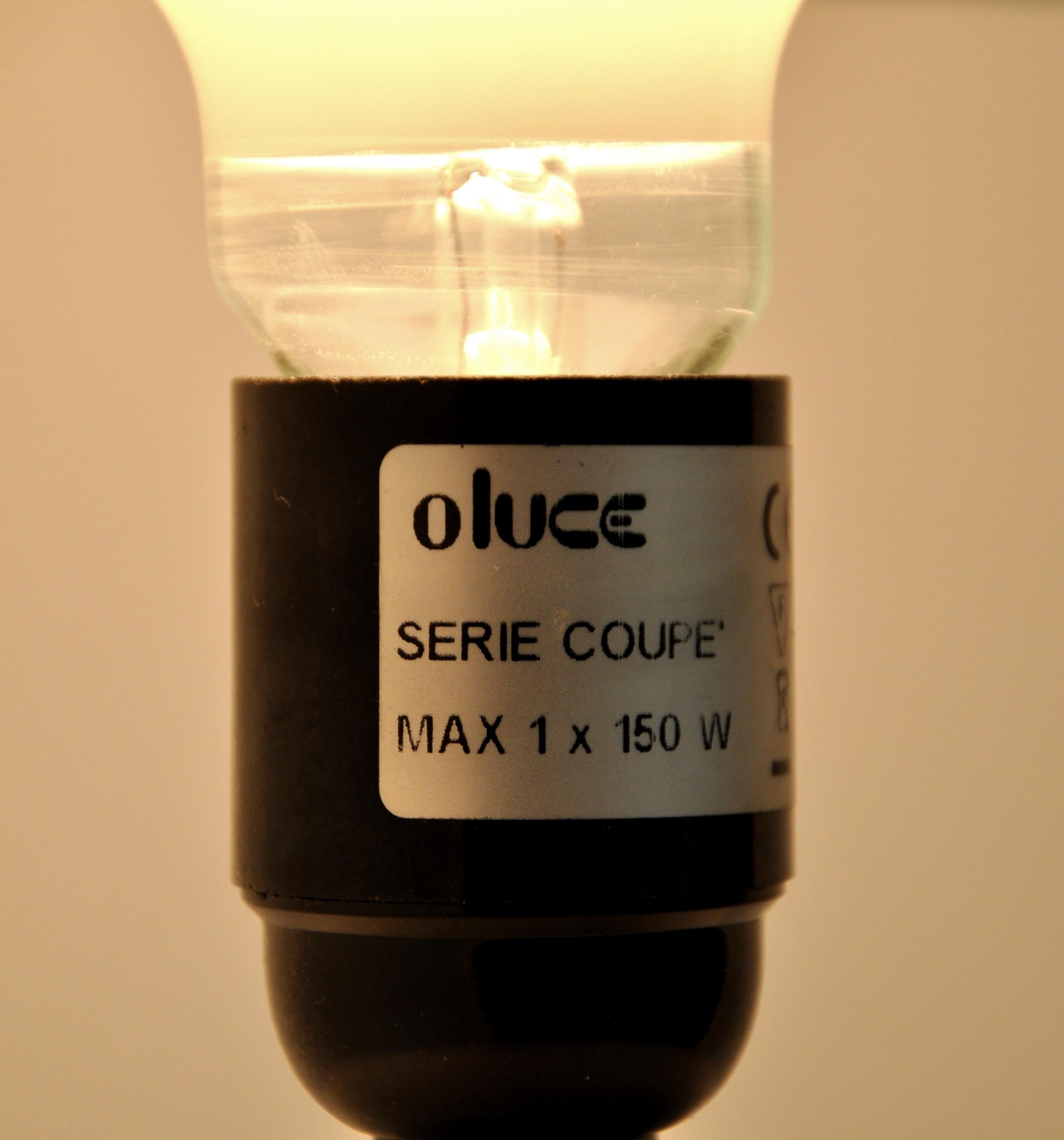 Joe Colombo Coupé 3320 Floor Lamp by Oluce, Black For Sale 1