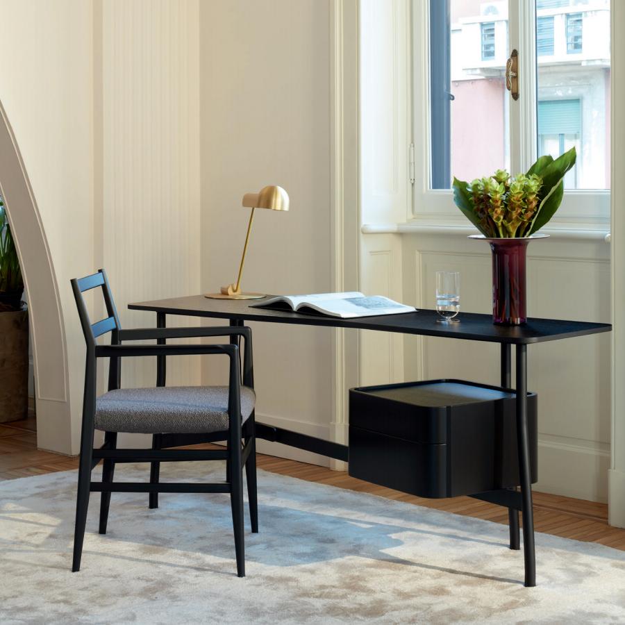 Lámpara de mesa Joe Colombo 'Domo' de latón by Karakter en venta 5