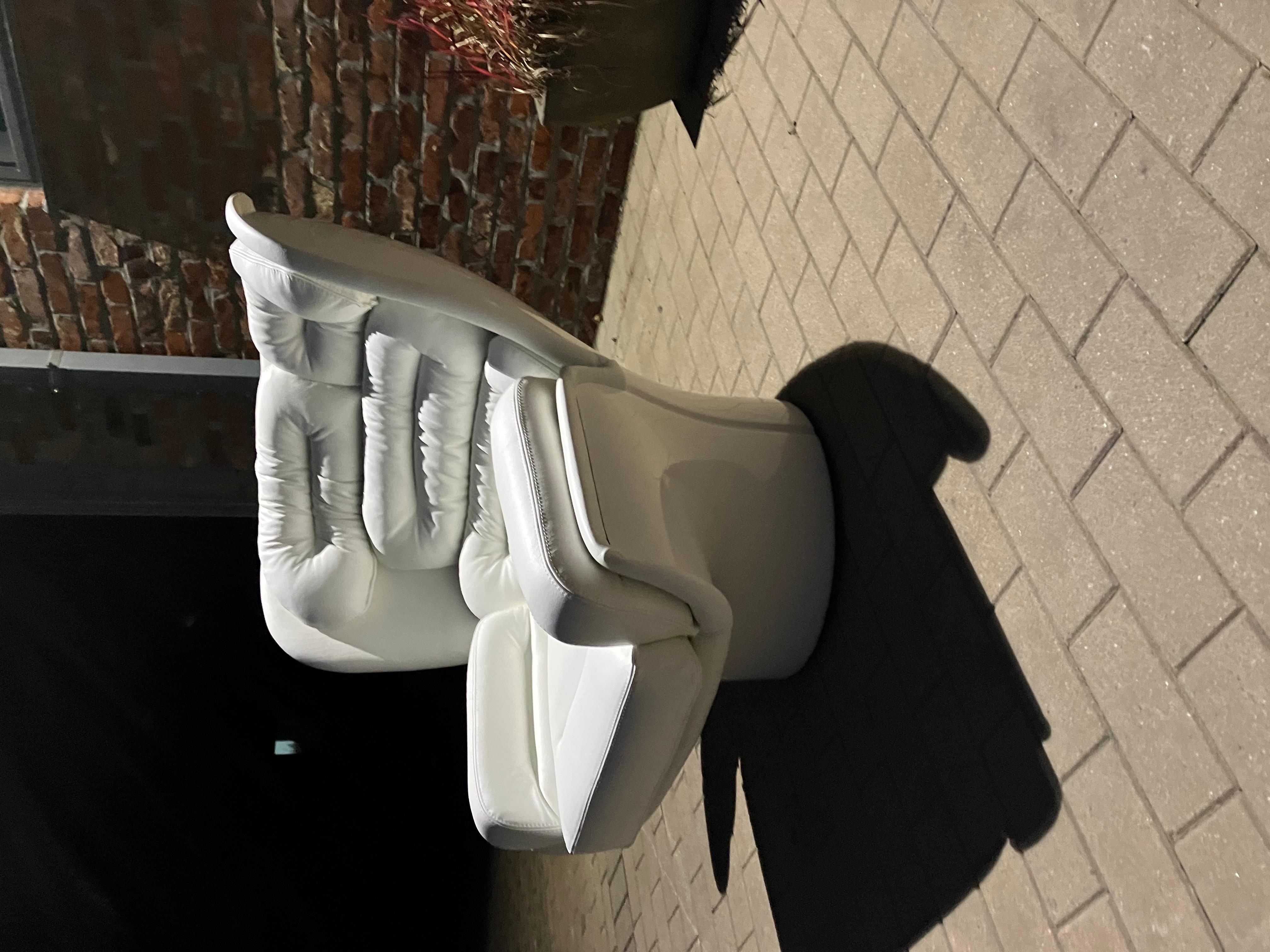 Joe Colombo Elda-Stuhl aus weißem Leder und weißem Fiberglas  im Angebot 7