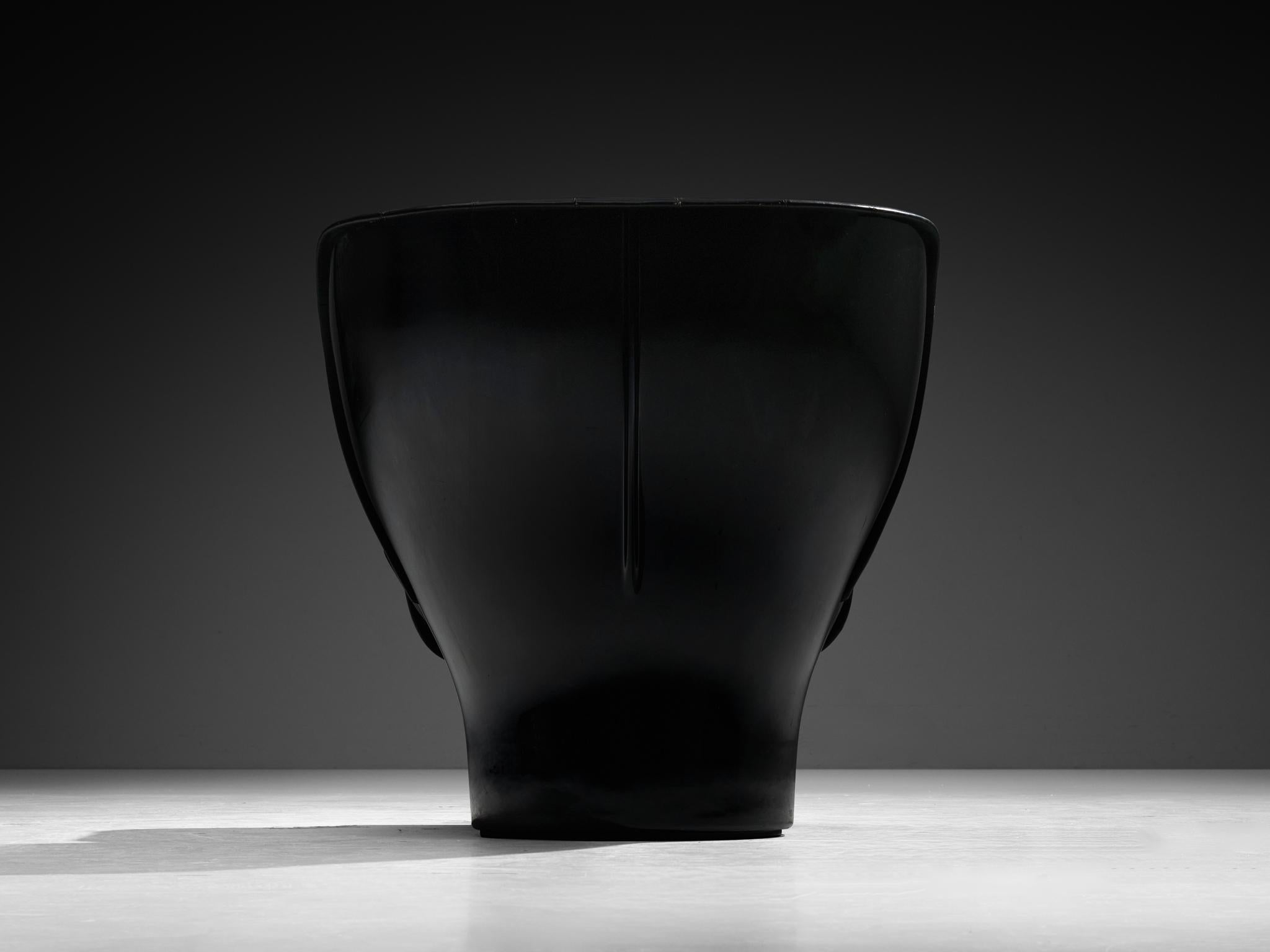 Chaise longue 'Elda' de Joe Colombo en cuir noir et fibre de verre en vente 1