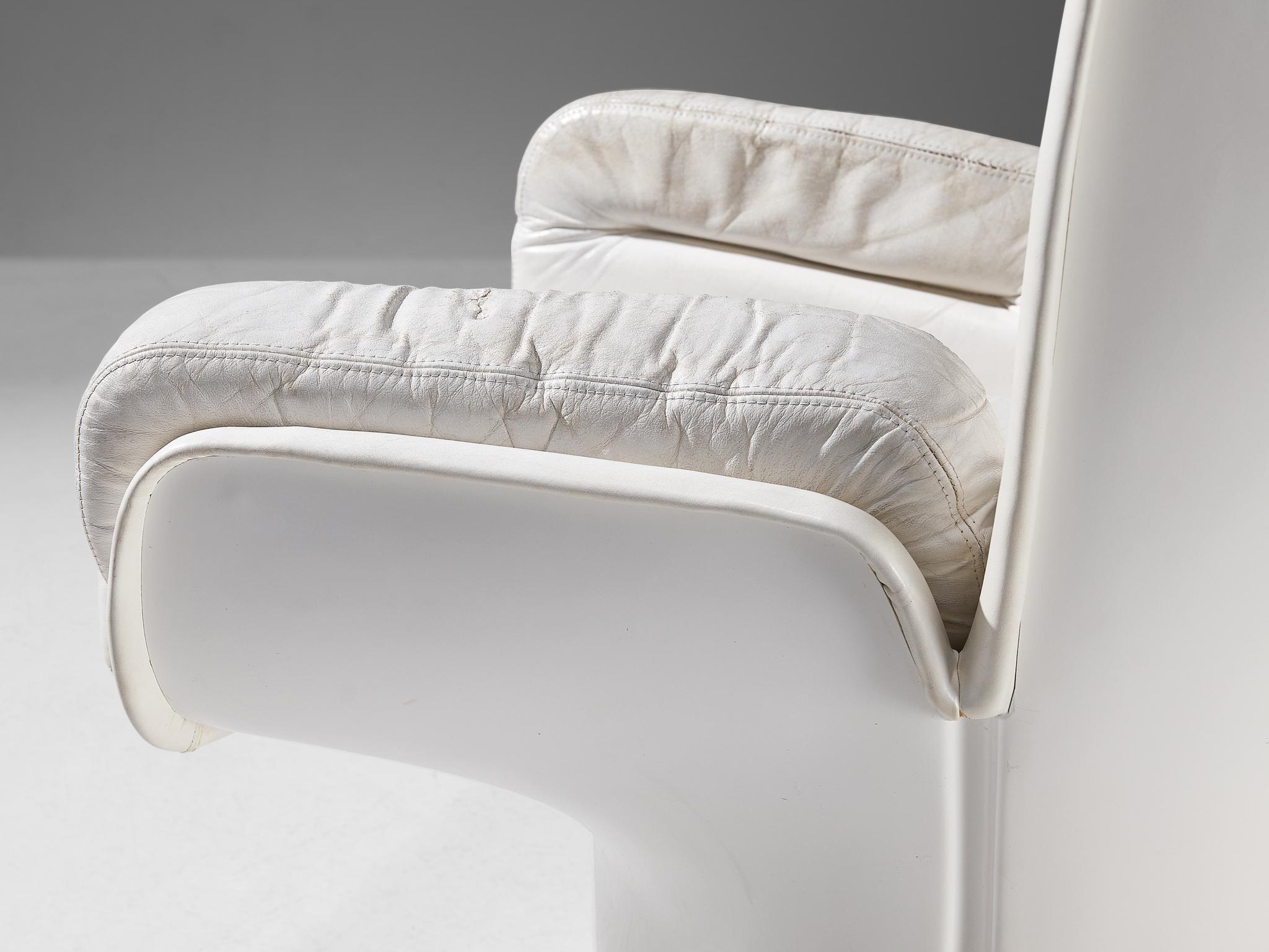 Mid-Century Modern Joe Colombo 'Elda' Lounge Chair in White Leather and Fiberglass