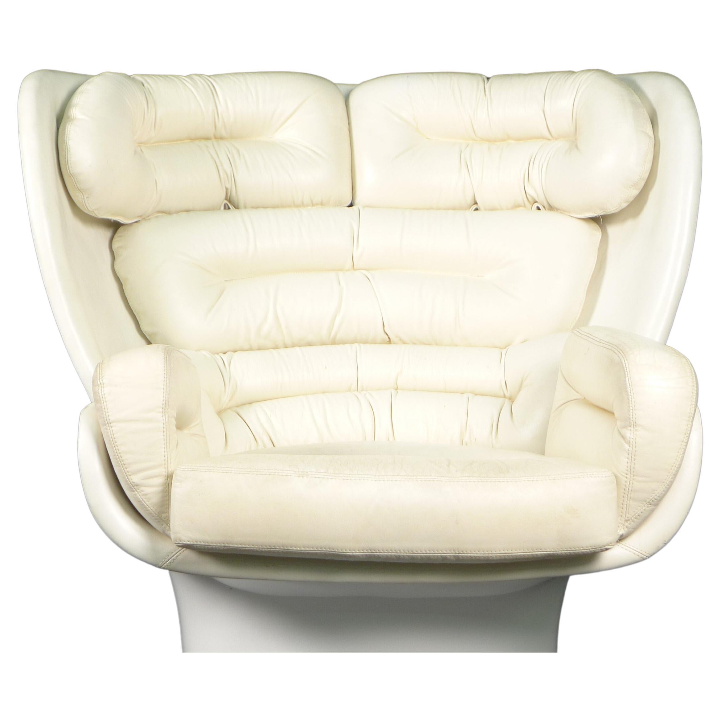 Joe Colombo 'Elda' Lounge Chair, White Leather and Fibreglass, by Comfort, Italy