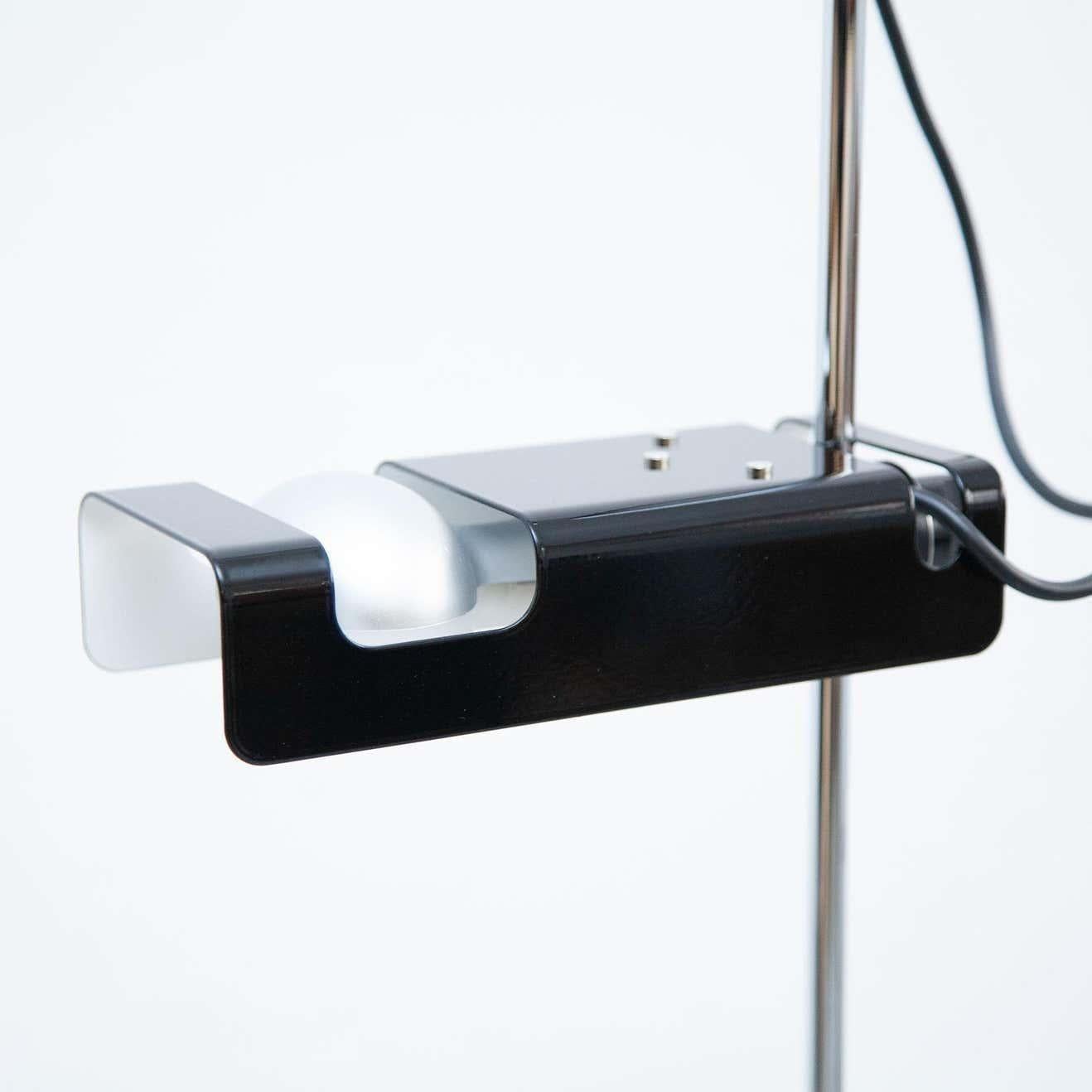 Italian Joe Colombo Floor Lamp 'Spider' Marble and Metal by Oluce For Sale