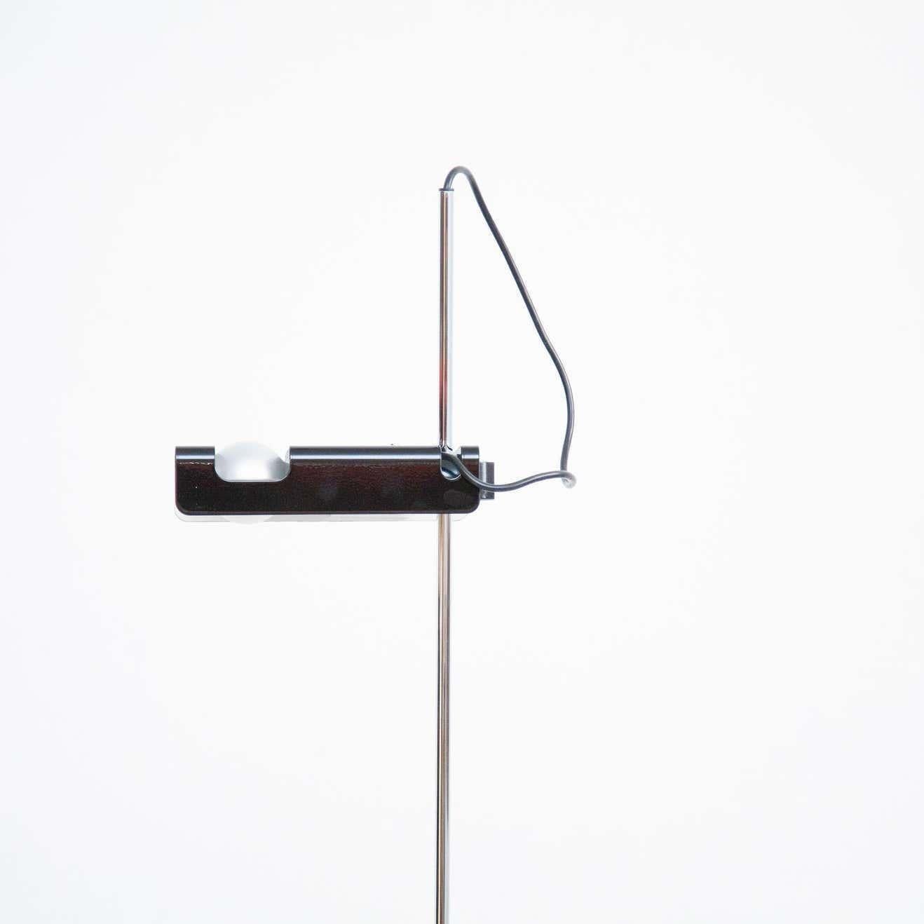 Joe Colombo Floor Lamp 'Spider' Marble and Metal by Oluce In Good Condition For Sale In Barcelona, Barcelona