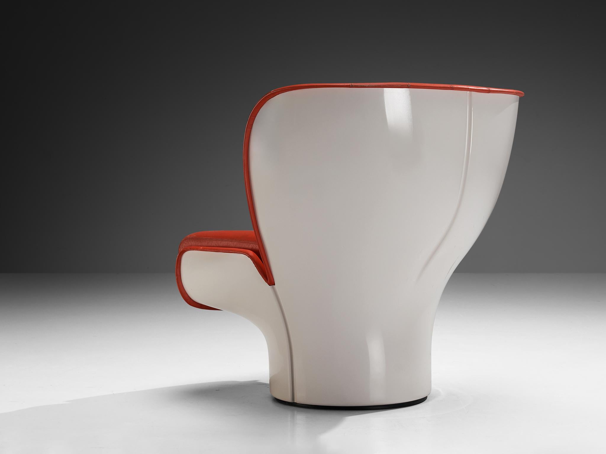 Joe Colombo for Comfort 'Elda' Lounge Chairs in Red Leather and Fiberglass 4