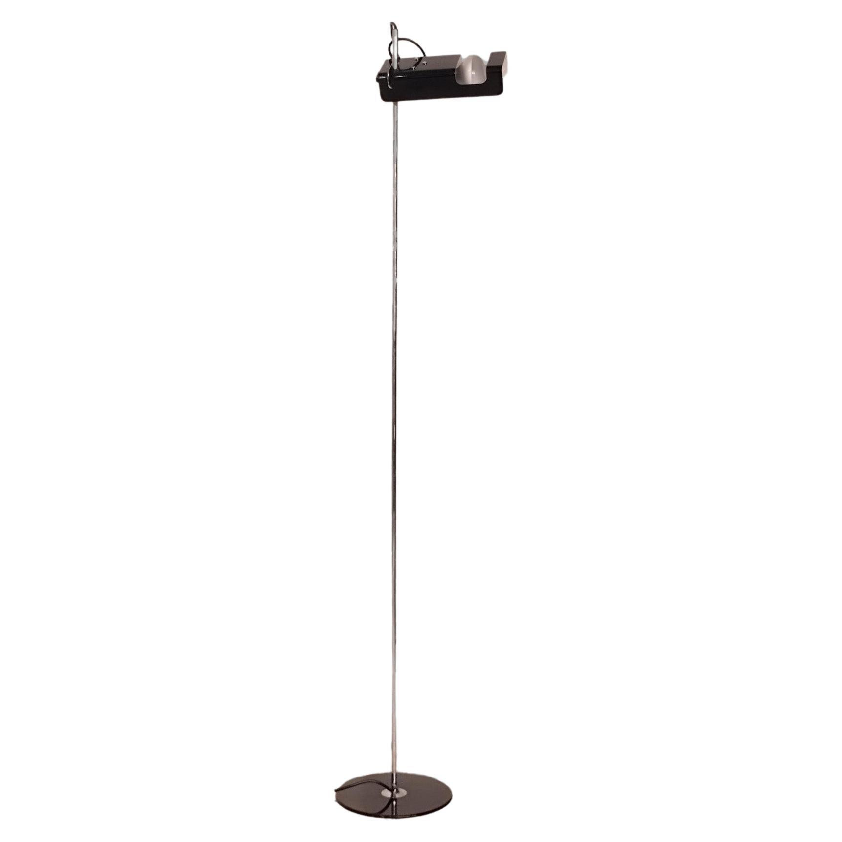 Joe Colombo for O-Luce "Spider 3319" Floor Lamp, Italy 1960s For Sale