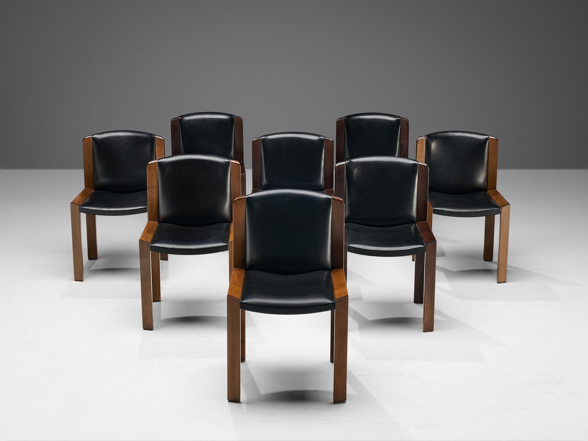 Joe Colombo for Pozzi Bicolor Set of Eight Dining Chairs in Ash In Good Condition In Waalwijk, NL