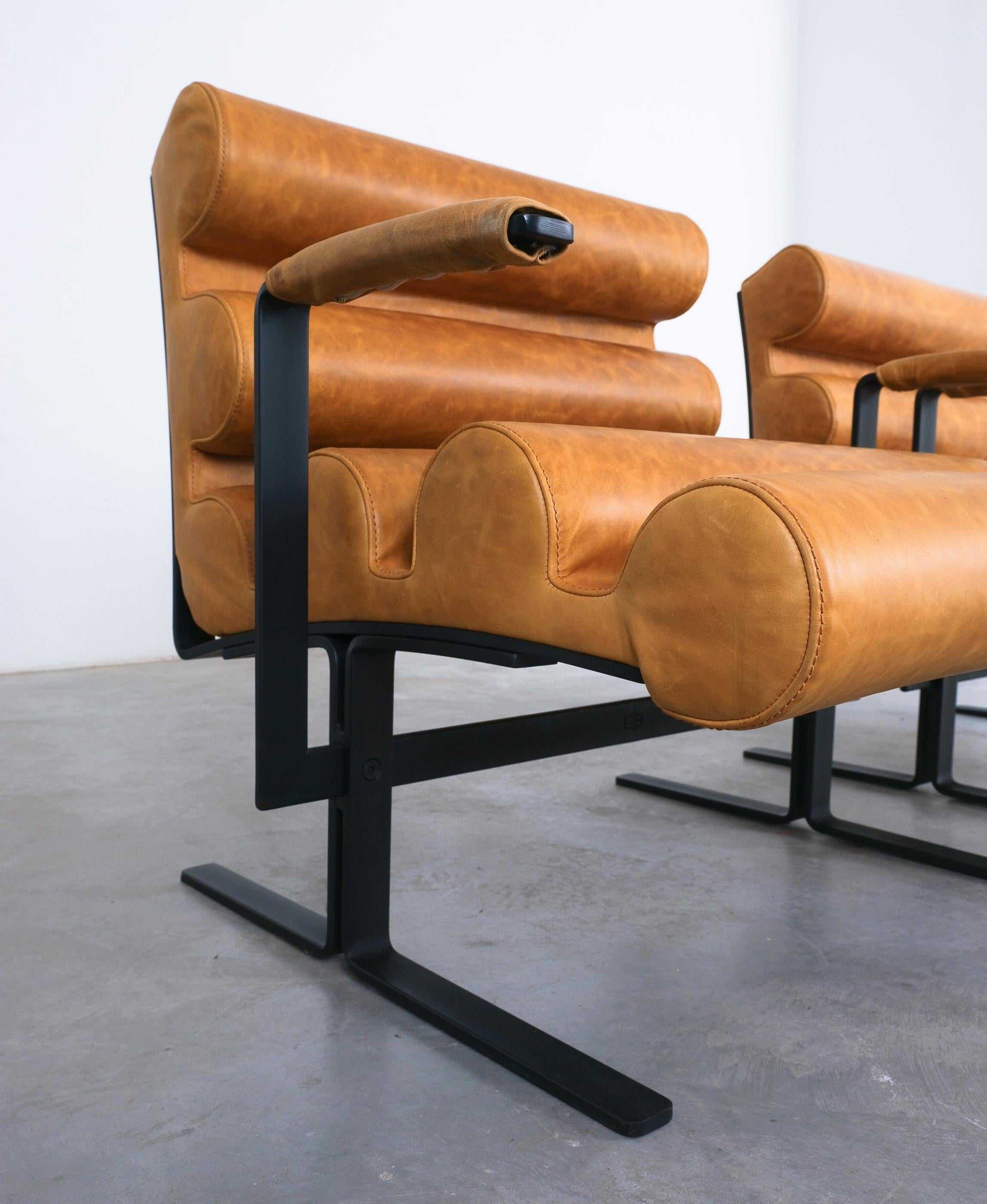 Joe Colombo For Sormani Roll Brown Leather Spring Steel Armchair Pair (2) , 1962 For Sale 6