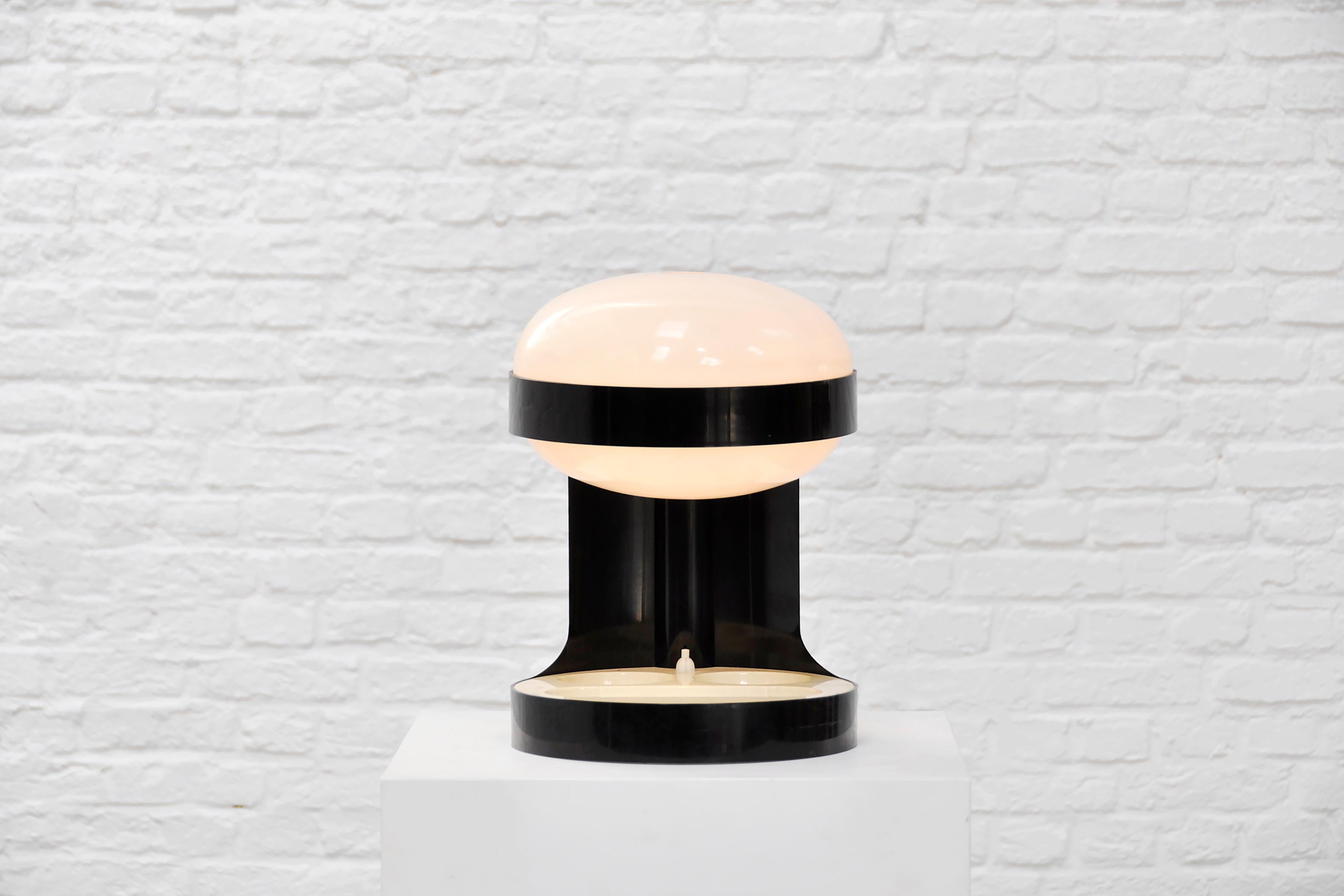 Space Age Joe Colombo ‘KD29’ Table Lamp for Kartell, Italy, 1967 in vendita
